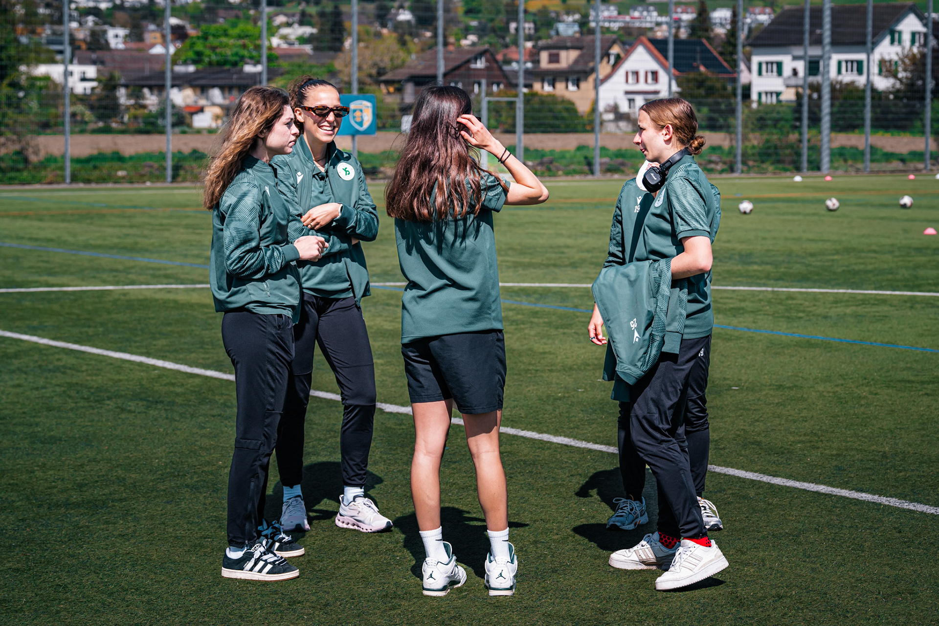 FC Schlieren et Yverdon Sport FC au Zelgli. (Christian António/LibsVisuals.com)
