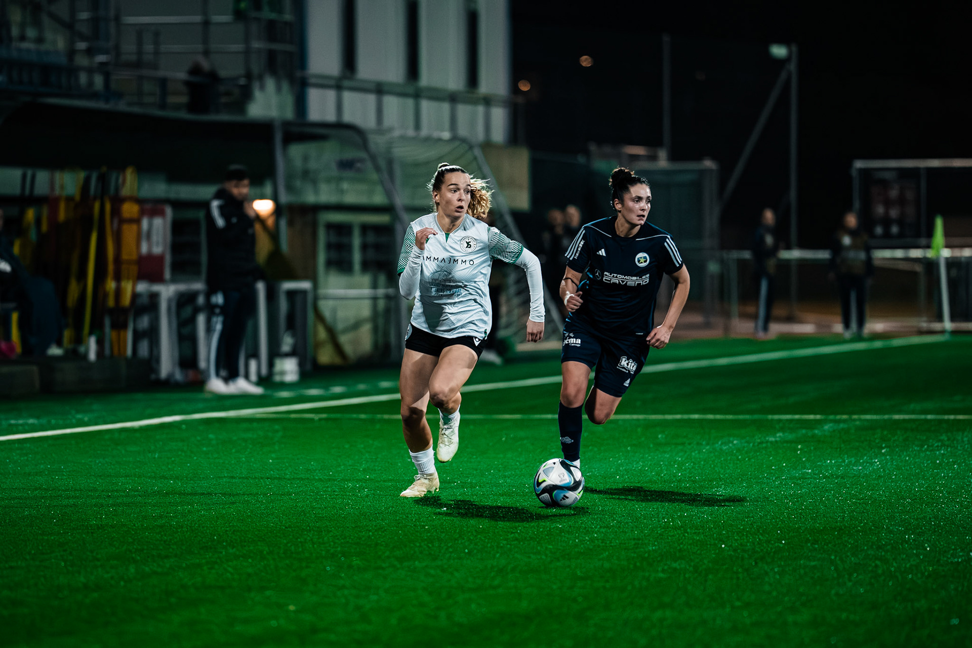 Etoile Carouge FC et Yverdon Sport FC au  Stade de la Fontenette (Christian António/LibsVisuals.com)