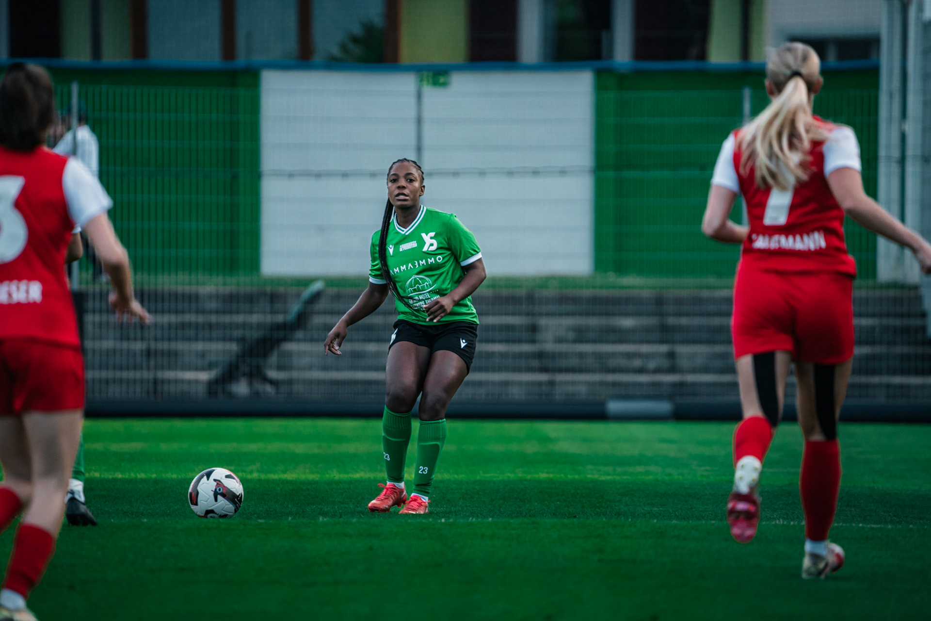 Yverdon Sport FC et FC Rapperswil-Jona au Stade Municipal. (Christian António/LibsVisuals.com)
