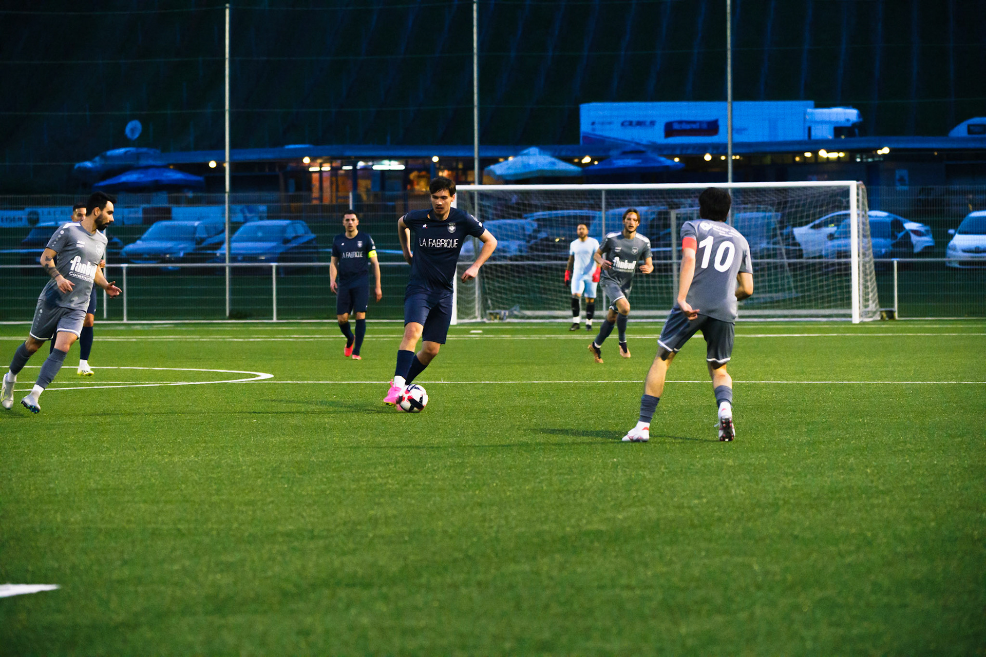 Match 2ème Ligue FC Champagne - FC Grandson-Tuileries au Terrain de Sport de Derrière-Ville à Champagne