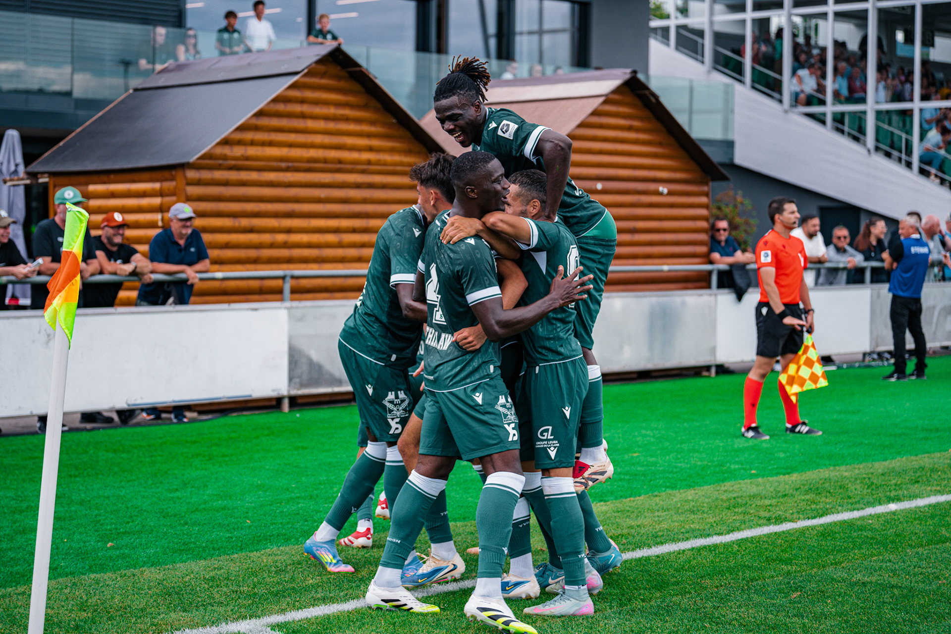 Match opposant Yverdon Sport FC face au Stade Lausanne Ouchy au Stade Municipal. (Christian António/LibsVisuals.com)