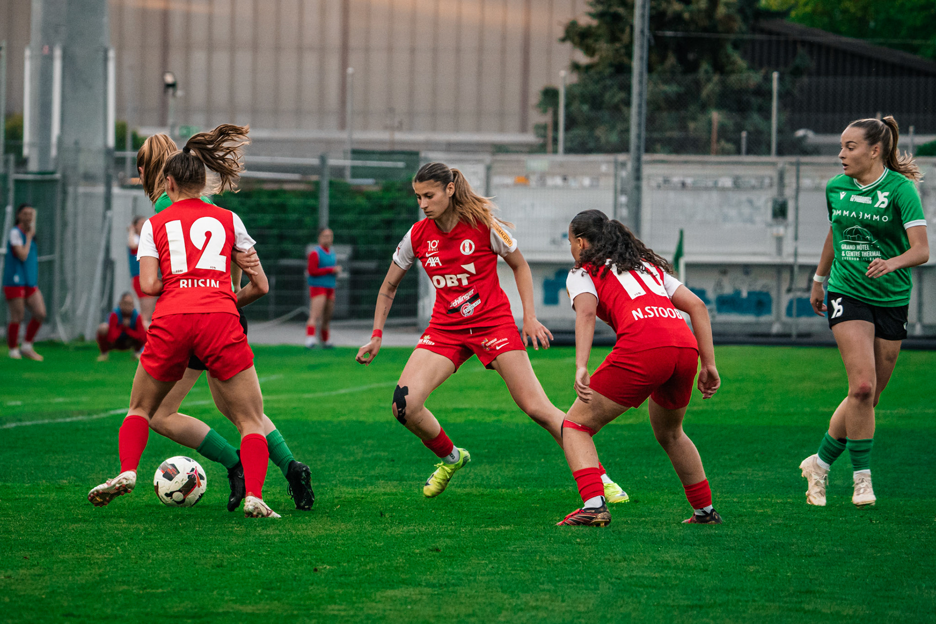 Yverdon Sport FC et FC Rapperswil-Jona au Stade Municipal. (Christian António/LibsVisuals.com)