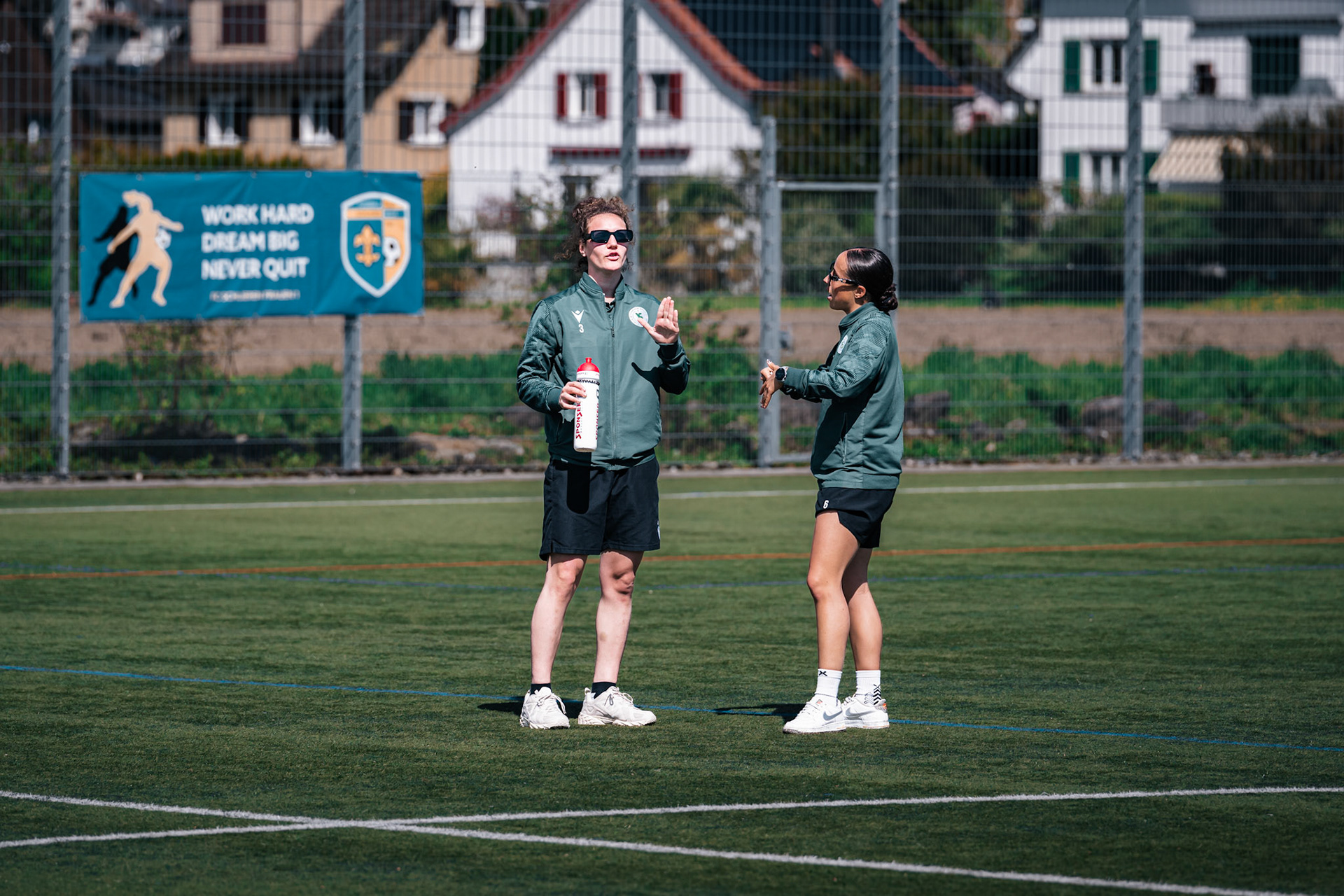 FC Schlieren et Yverdon Sport FC au Zelgli. (Christian António/LibsVisuals.com)