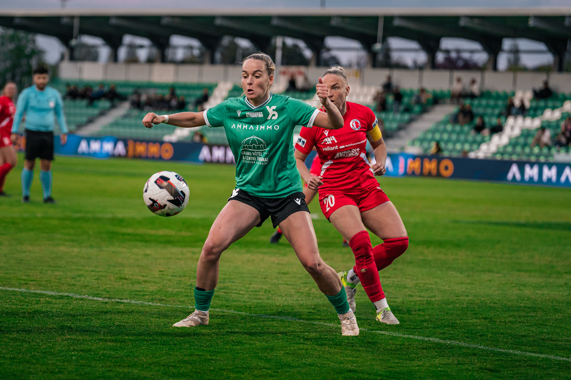 Yverdon Sport FC et Frauenteam Thun Berner-Oberland au Stade Municipal. (Christian António/LibsVisuals.com)