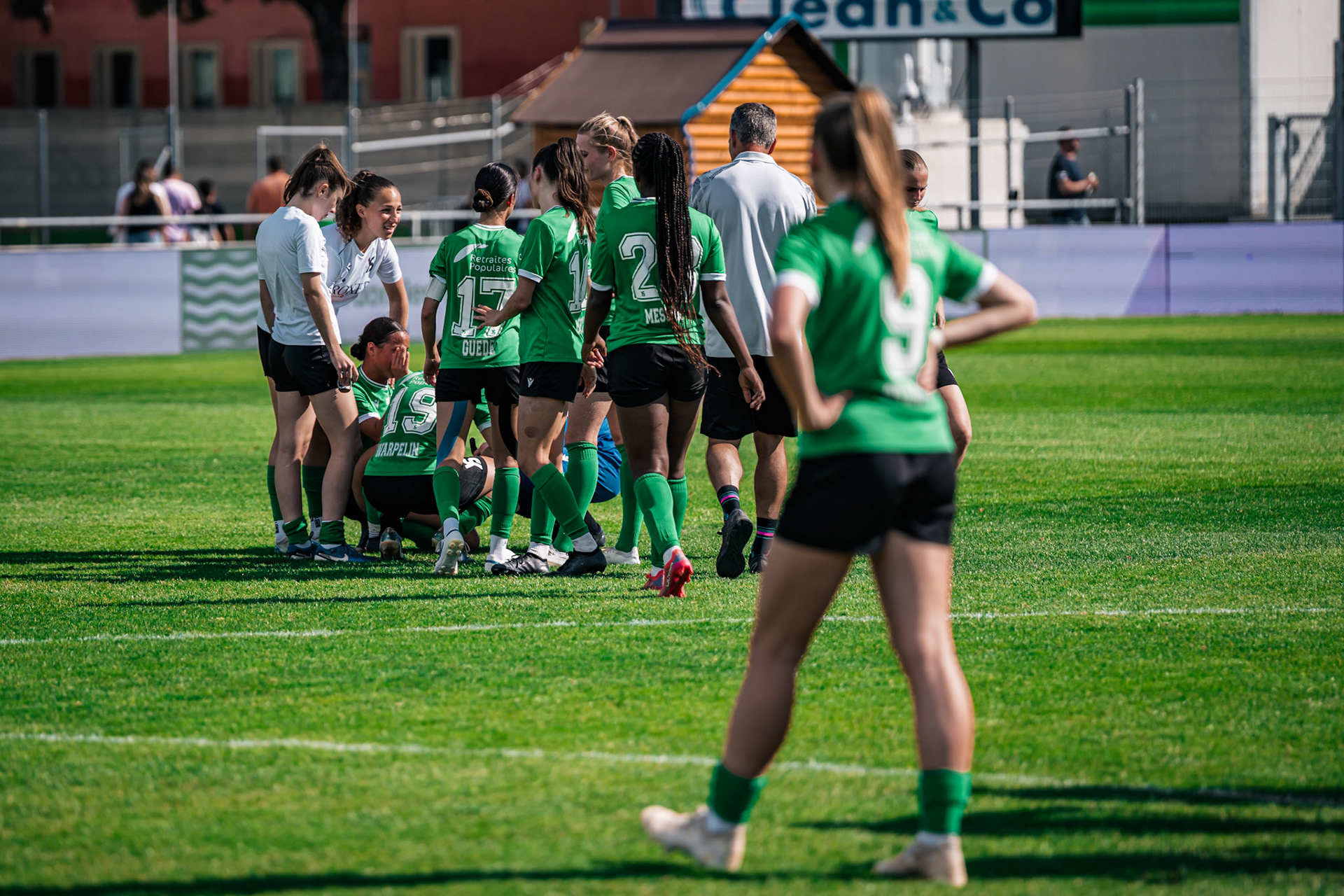 Yverdon Sport FC et FC Schlieren au Stade Municipal. (Christian António/LibsVisuals.com)