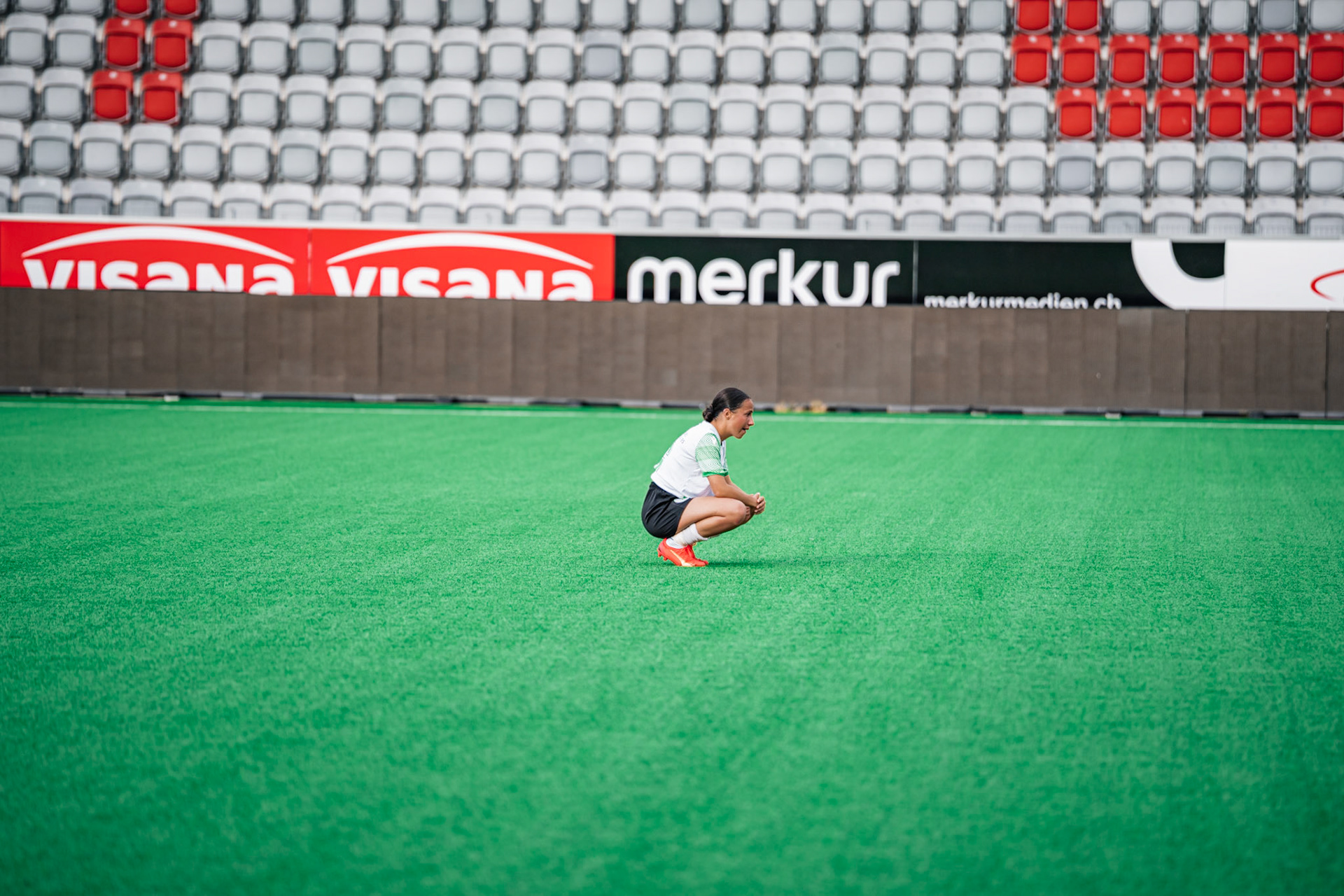 Frauenteam Thun Berner-Oberland et Yverdon Sport FC à la Stockhorn Arena. (Christian António/LibsVisuals.com)