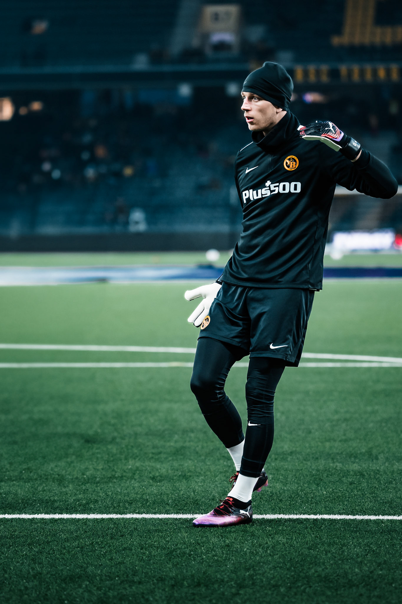 David von Ballmoos, Gardien du BSC Young Boys à l’échauffement lors du match entre BSC Young Boys et FC Winterthur au Stadion Wankdorf. (Christian António/LibsVisuals.com)