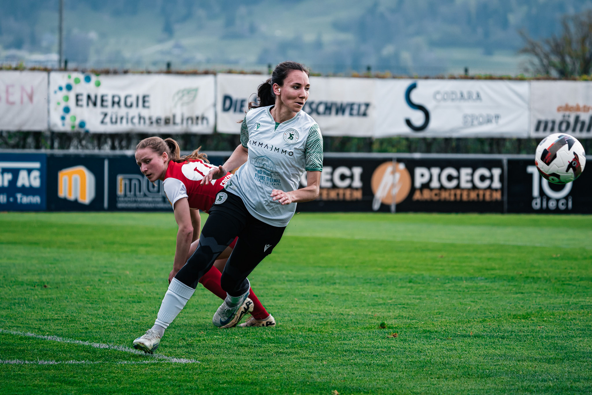 Women’s Super League / tour de promotion/relégation FC Rapperswil-Jona - Yverdon Sport FC au Grünfeld (Christian António/LibsVisuals.com)