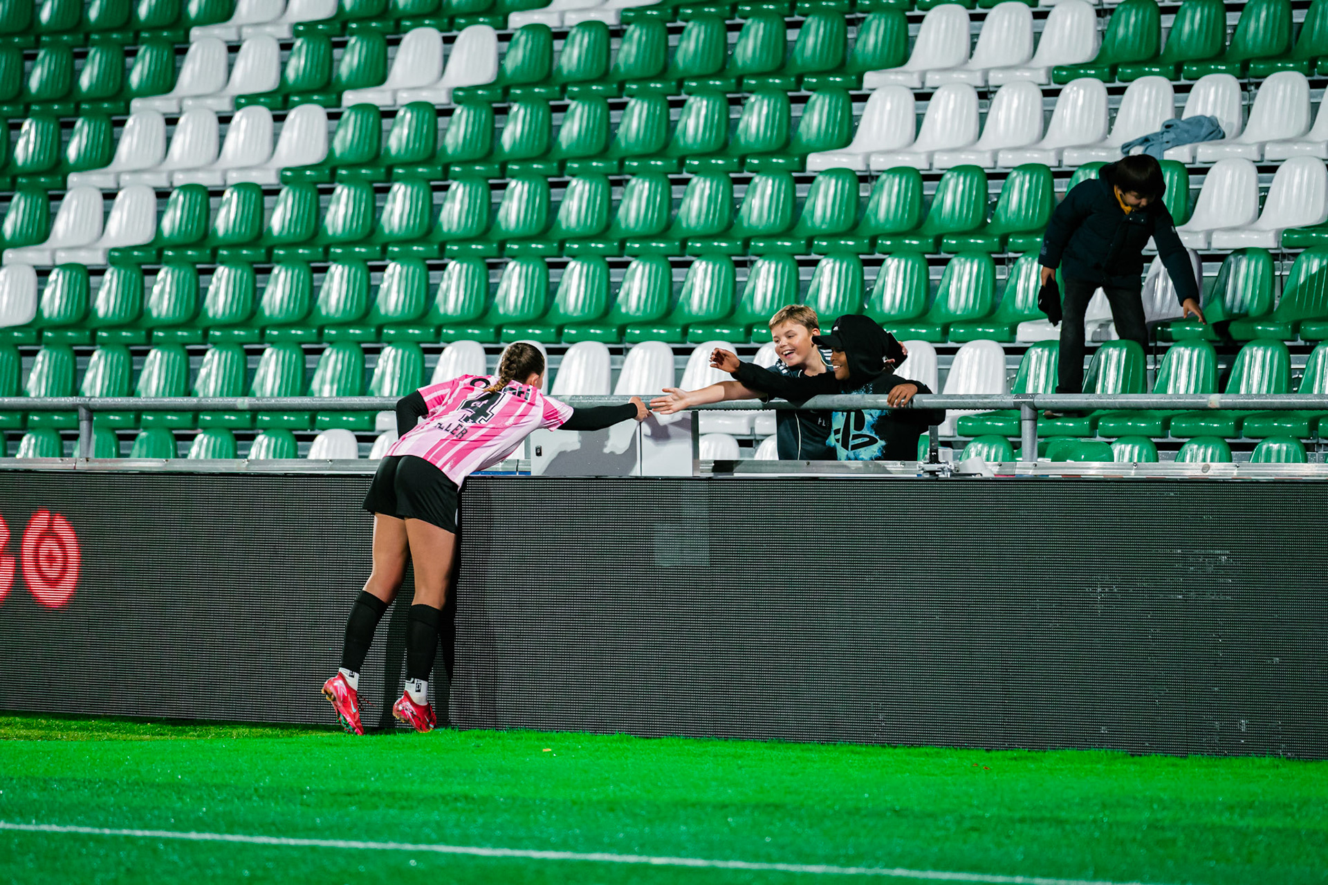 Match de championnat LNB féminine opposant Yverdon Sport FC et le FC Lugano au Stade Municipal, Yverdon-les-Bains. (Christian António / LibsVisuals.com)