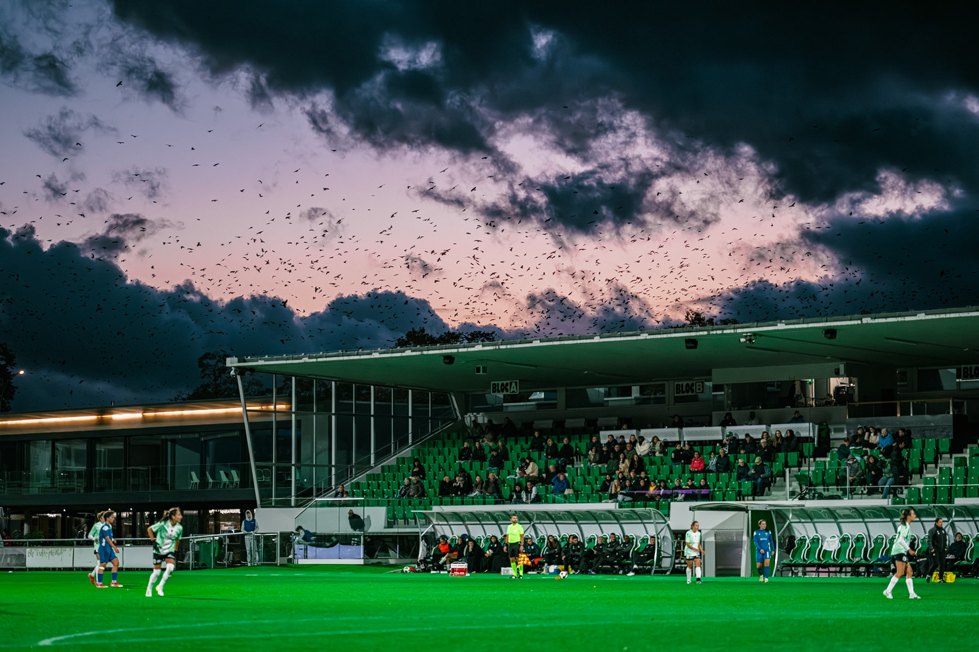 Match championnat LNB féminine opposant Yverdon Sport FC et FC Oerlikon/Polizei ZH 1 au Stade Municipal. (Christian António/LibsVisuals.com)
