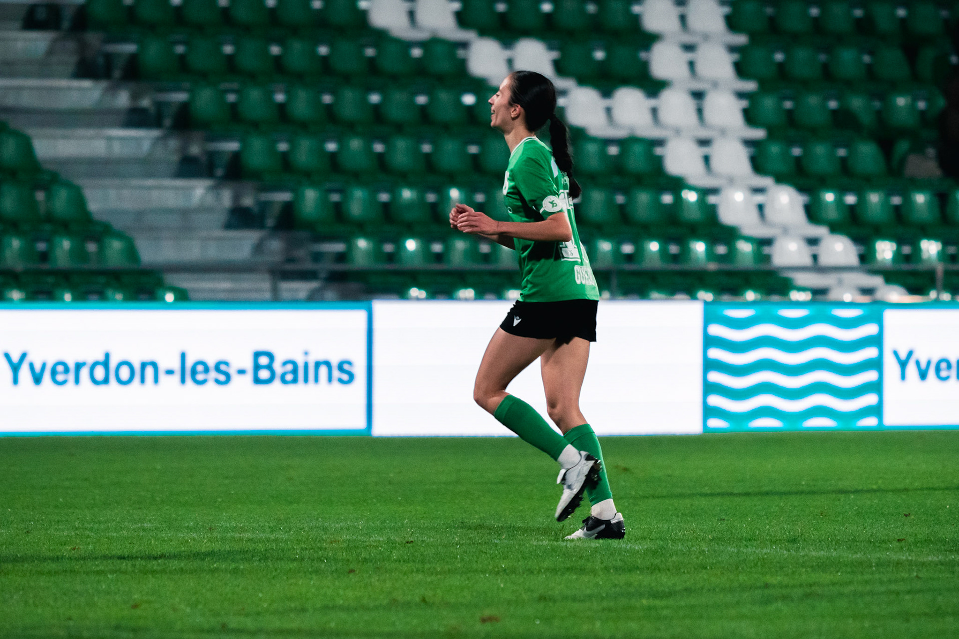 Ligue nationale B Féminine Yverdon Sport FC - Etoile Carouge FC