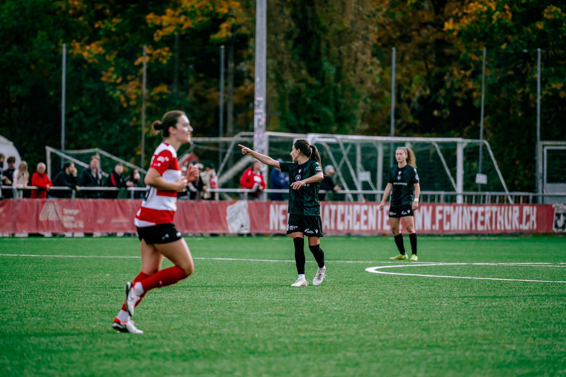 Match de championnat LNB Féminine opposant le FC Winterthur et Yverdon Sport FC au Schützenwiese, Winterthur. (Christian António/LibsVisuals.com)