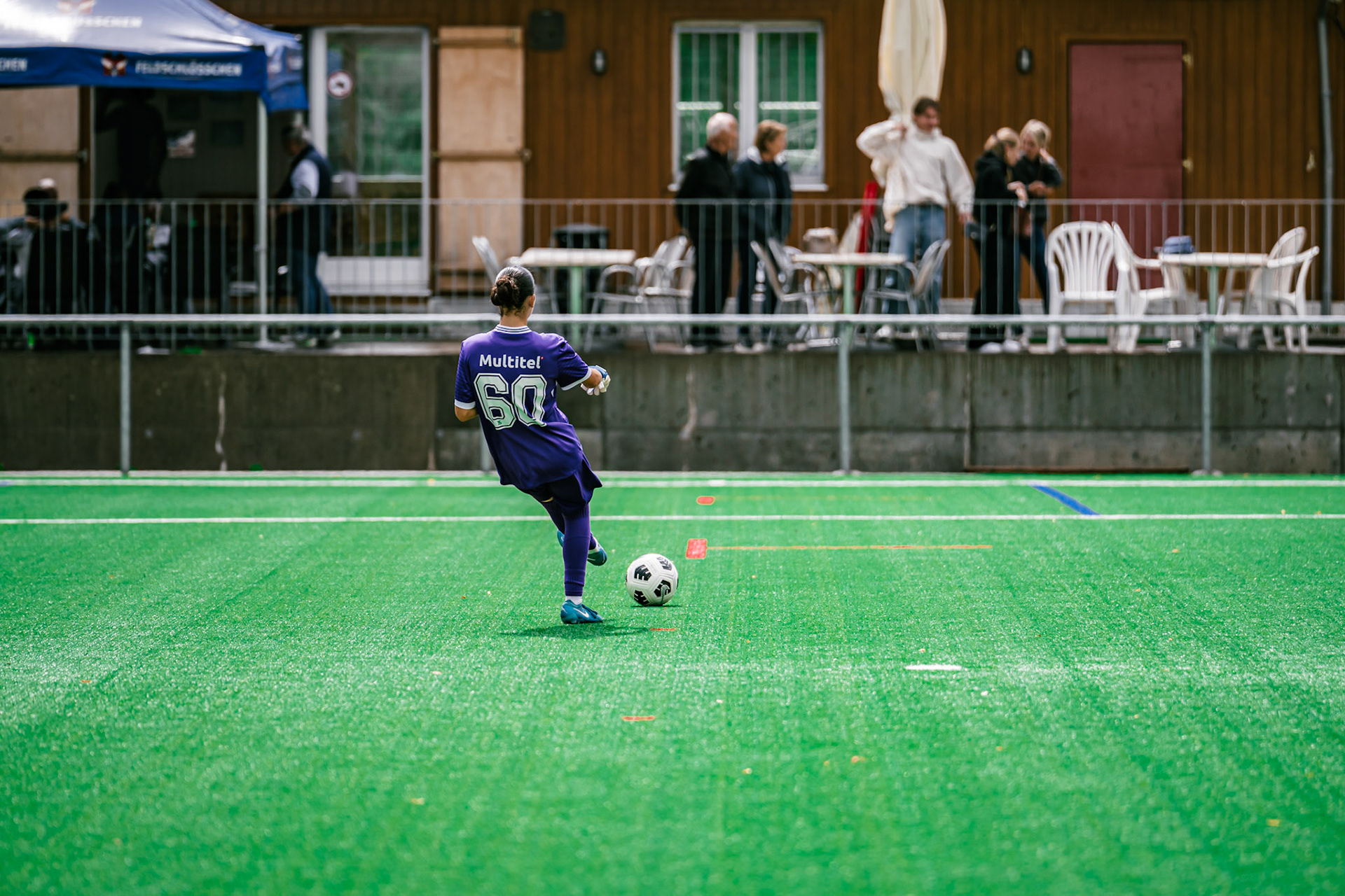 Match championnat opposant BSC YB Frauen U-20 - Yverdon Sport U-20 au Sportplatz Wyler. (Christian António/LibsVisuals.com)