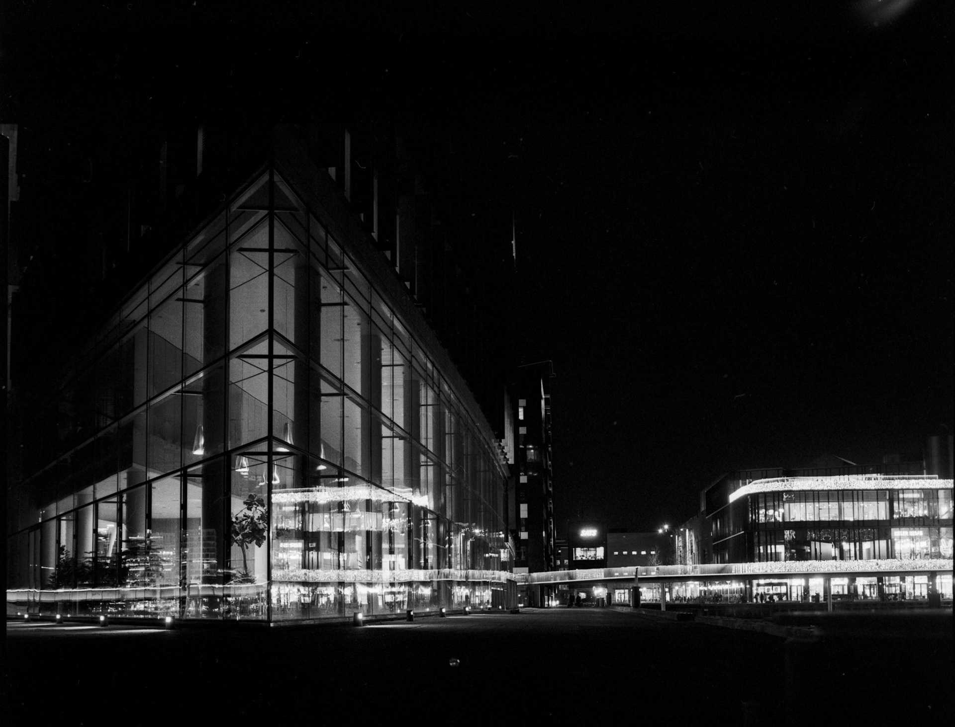 Ilford HP5-1600 - Bronica - Kbh. Havn nat, Fisketorvet