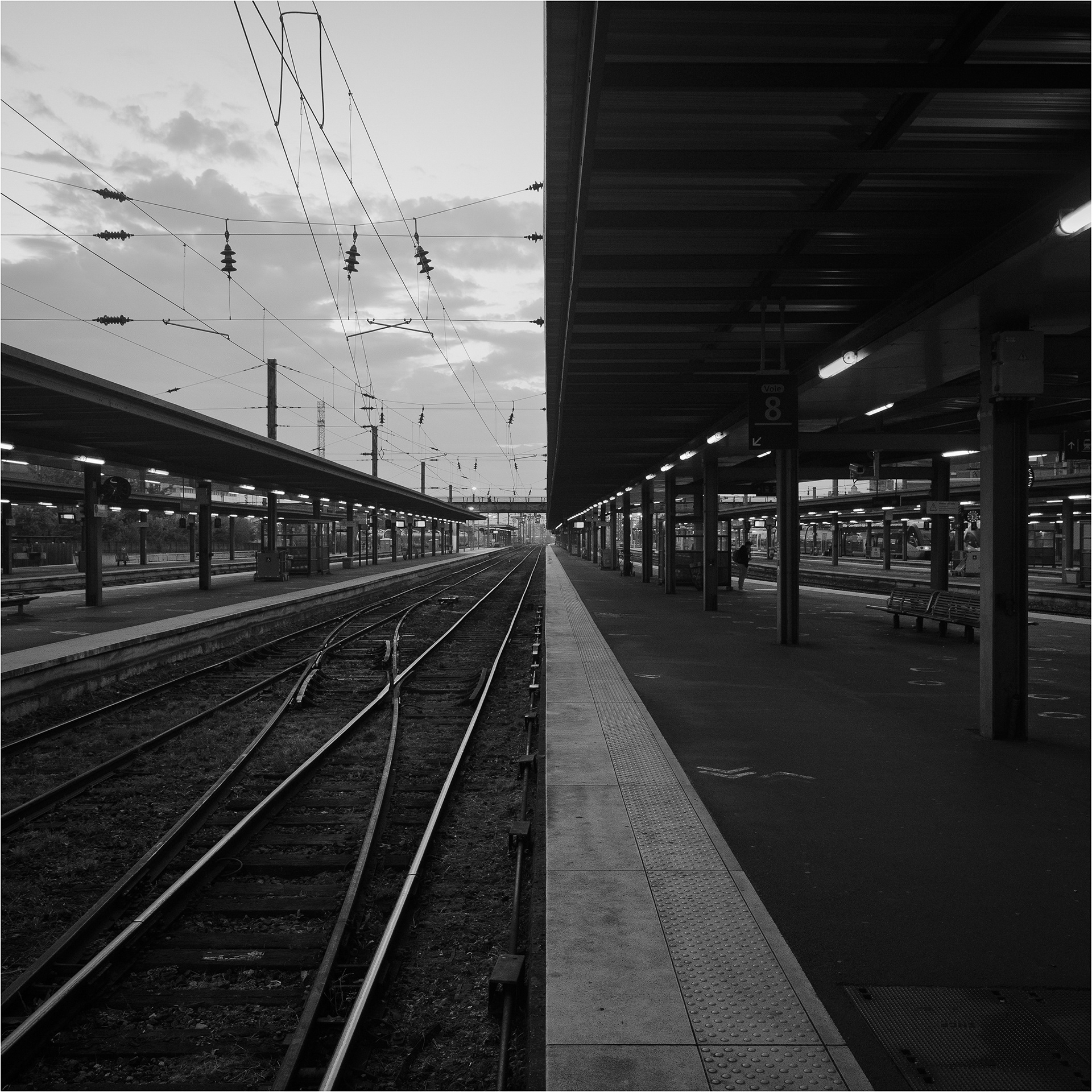 Quai de Gare SNCF (Amiens, Somme, France)