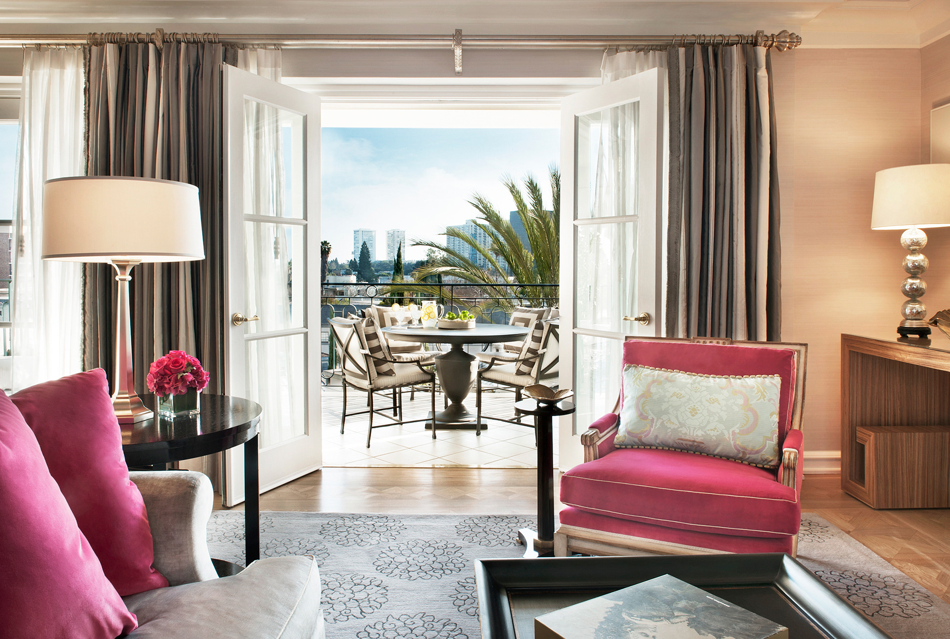 Grand Deluxe Suite 535