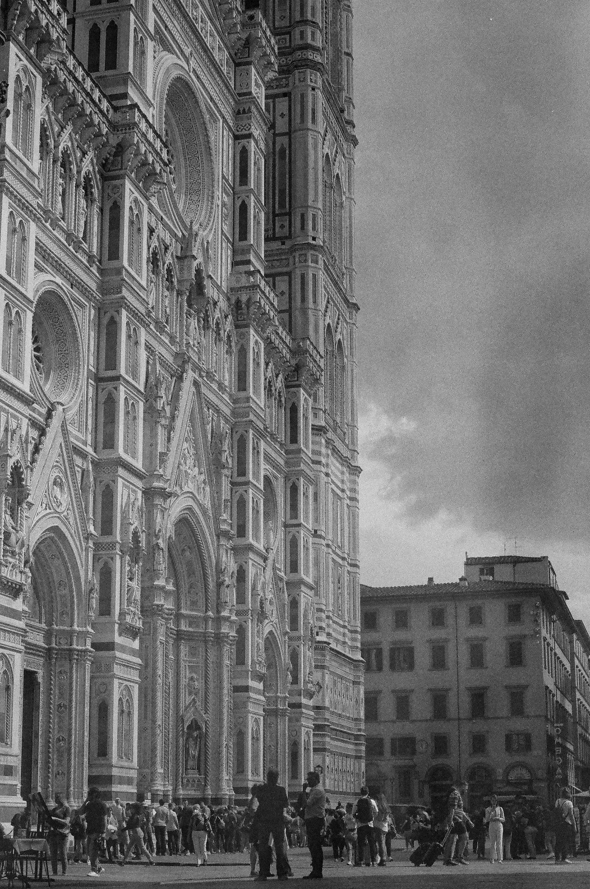 Cupola del Brunelleschi: The duomo in the center of Firenze, Cupola del Brunelleschi designed in the 15th centurey. May 11, 2022 - Firenze, Italy - Photo by Aaron Guy Leroux 