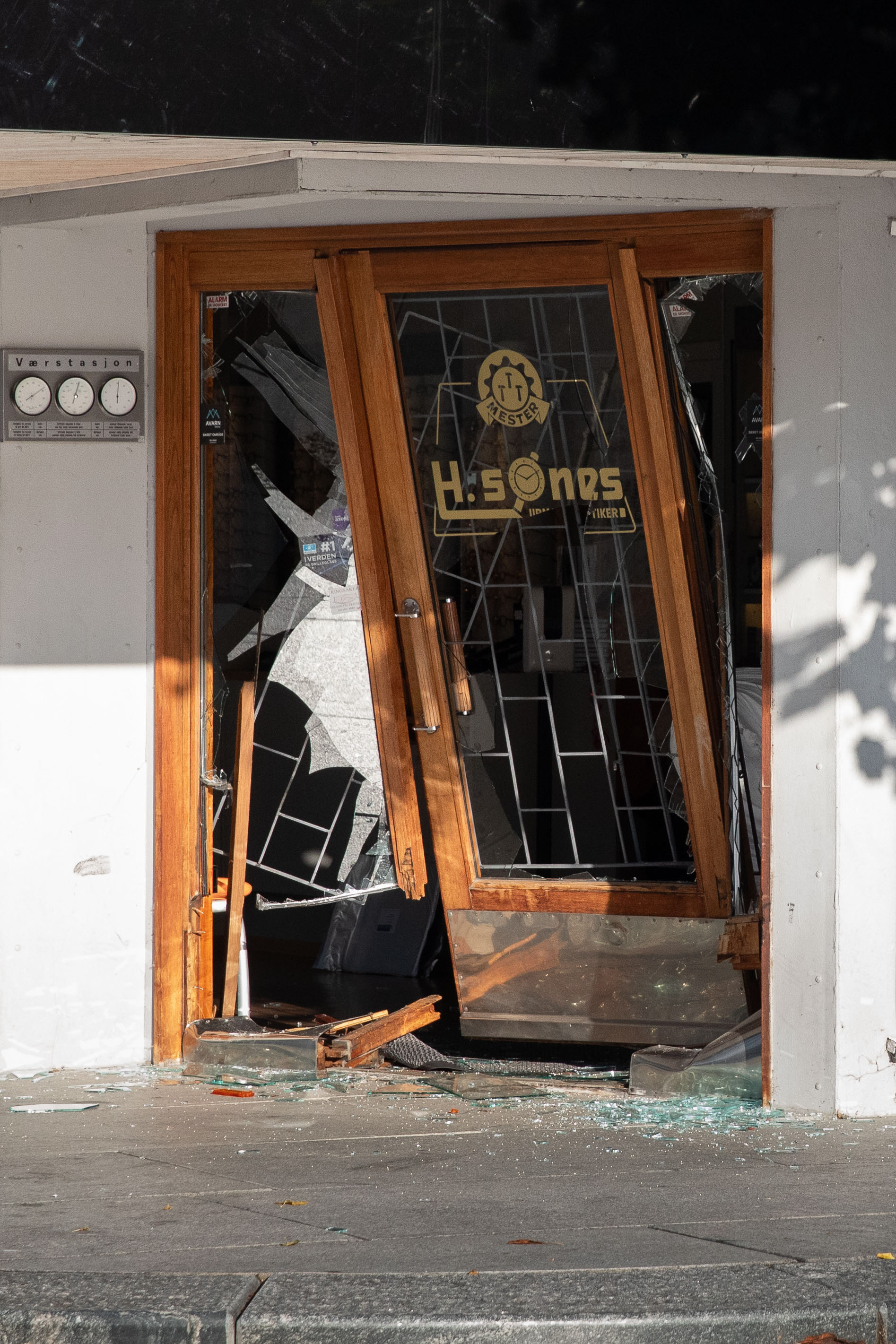 SJOKKBREKK - BRUMMENDAL