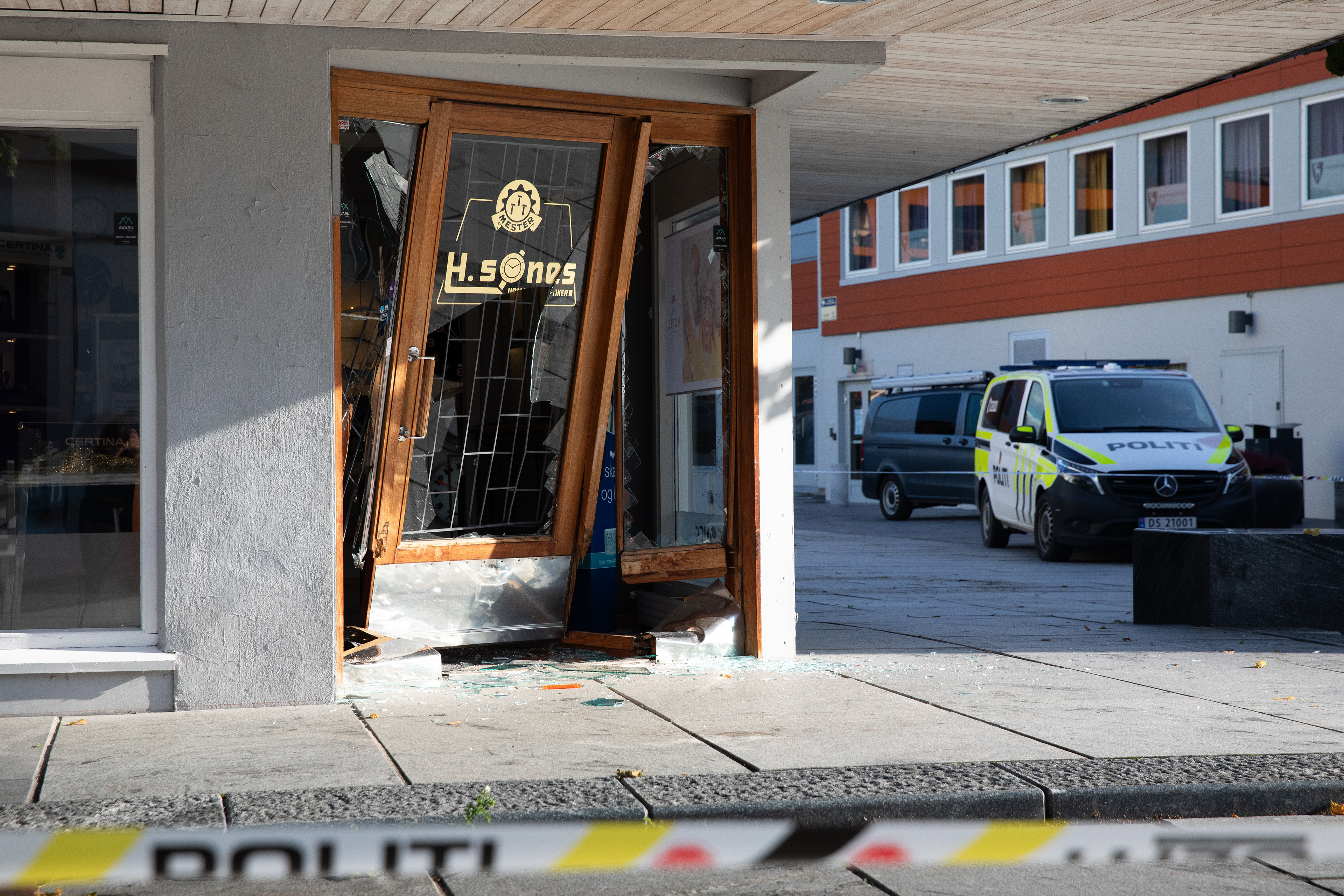 SJOKKBREKK - BRUMMENDAL