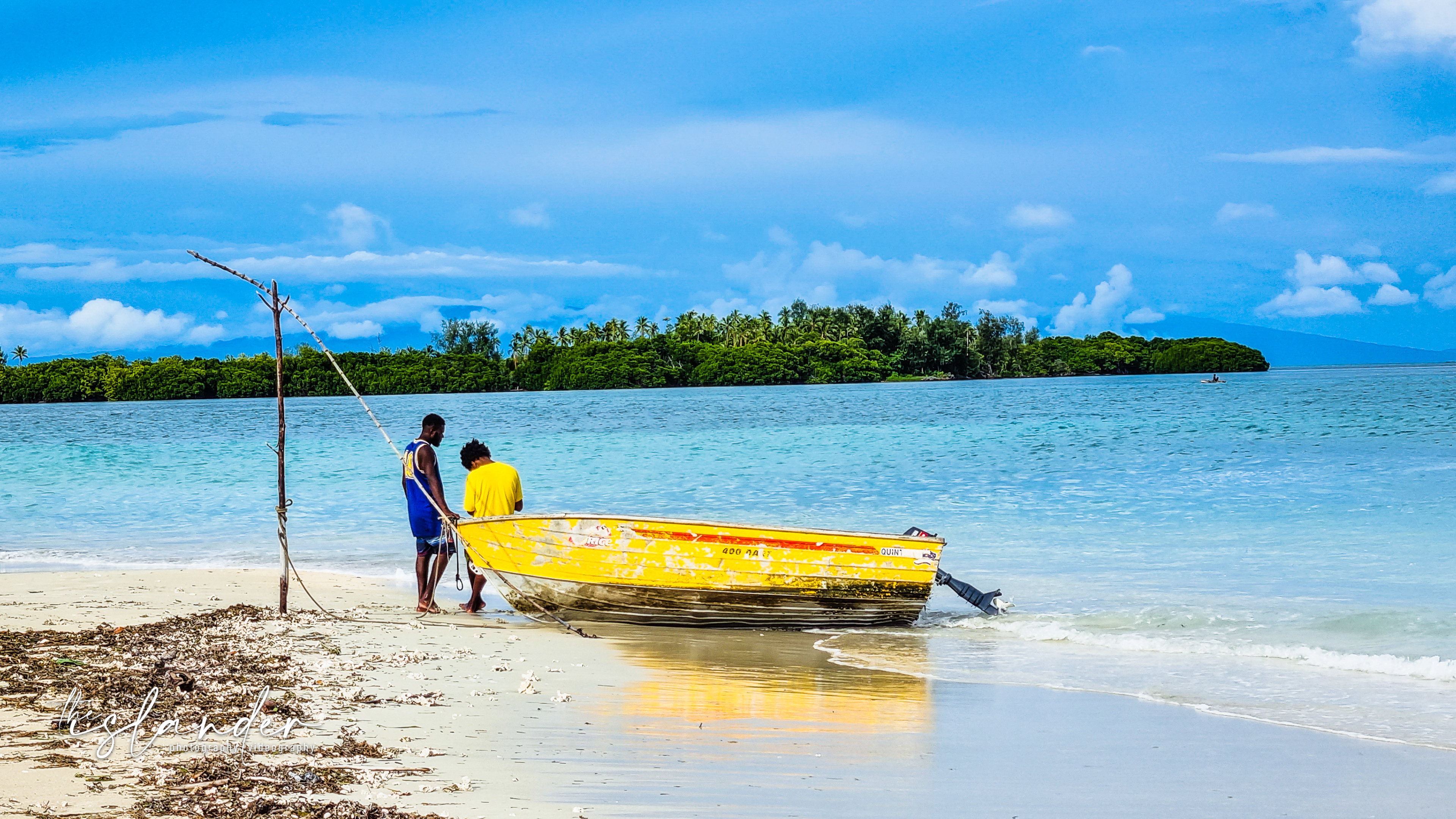 The crew got shore on a small atoll of sand, called Floating Island