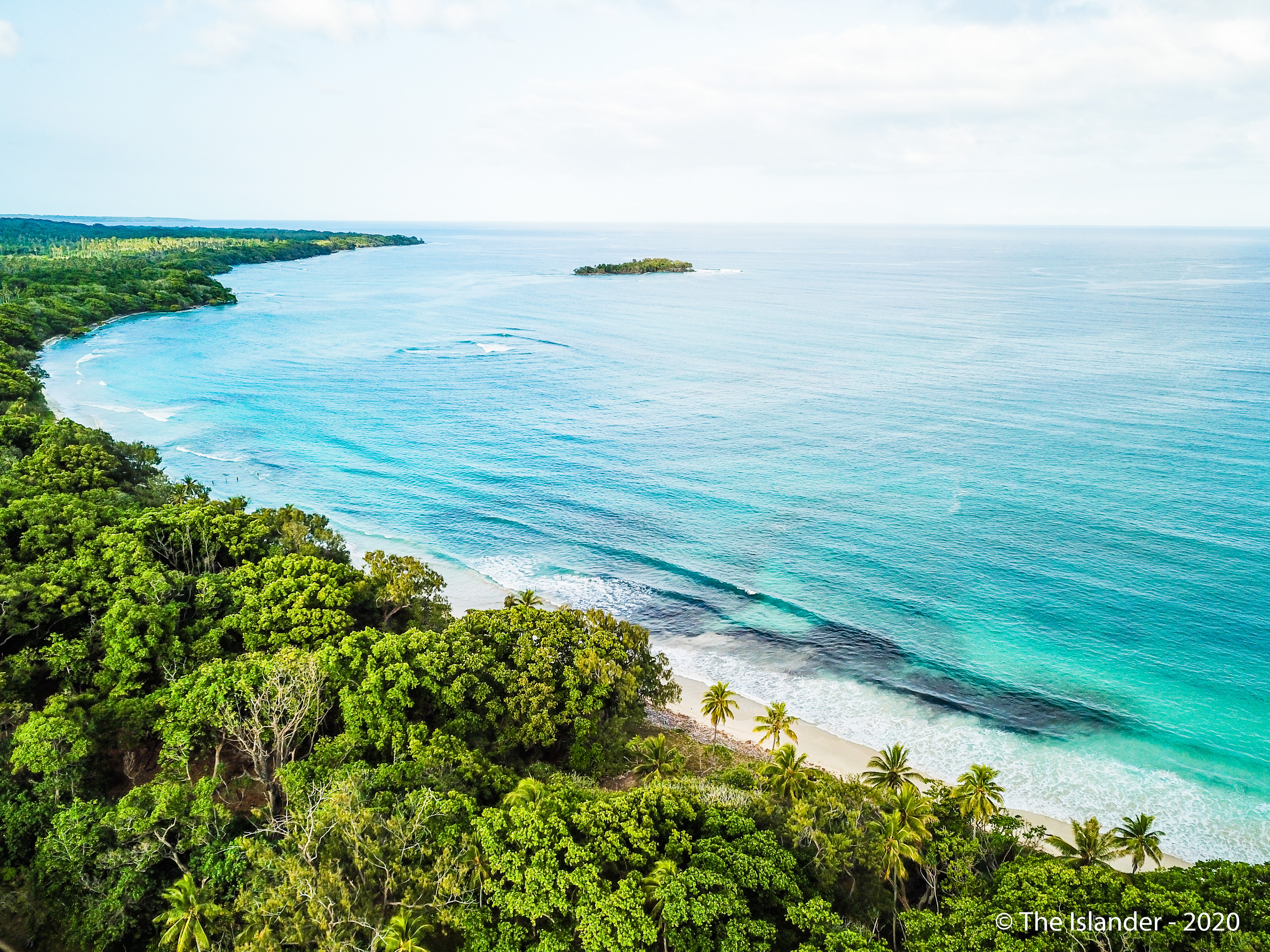Naviaru Beach (Malo Island)