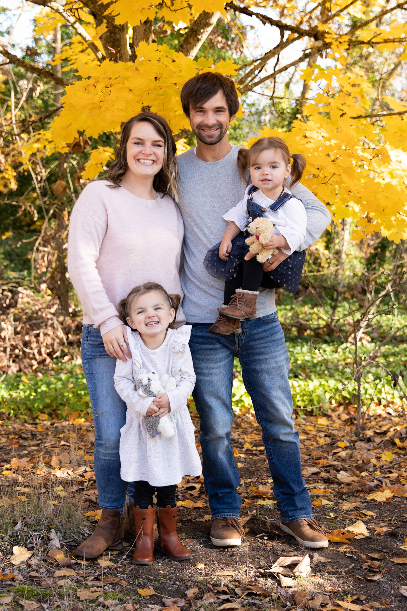 The Face behind the lens, Family Photos, Vancouver Wa Photography, Family pictures, Forest photos