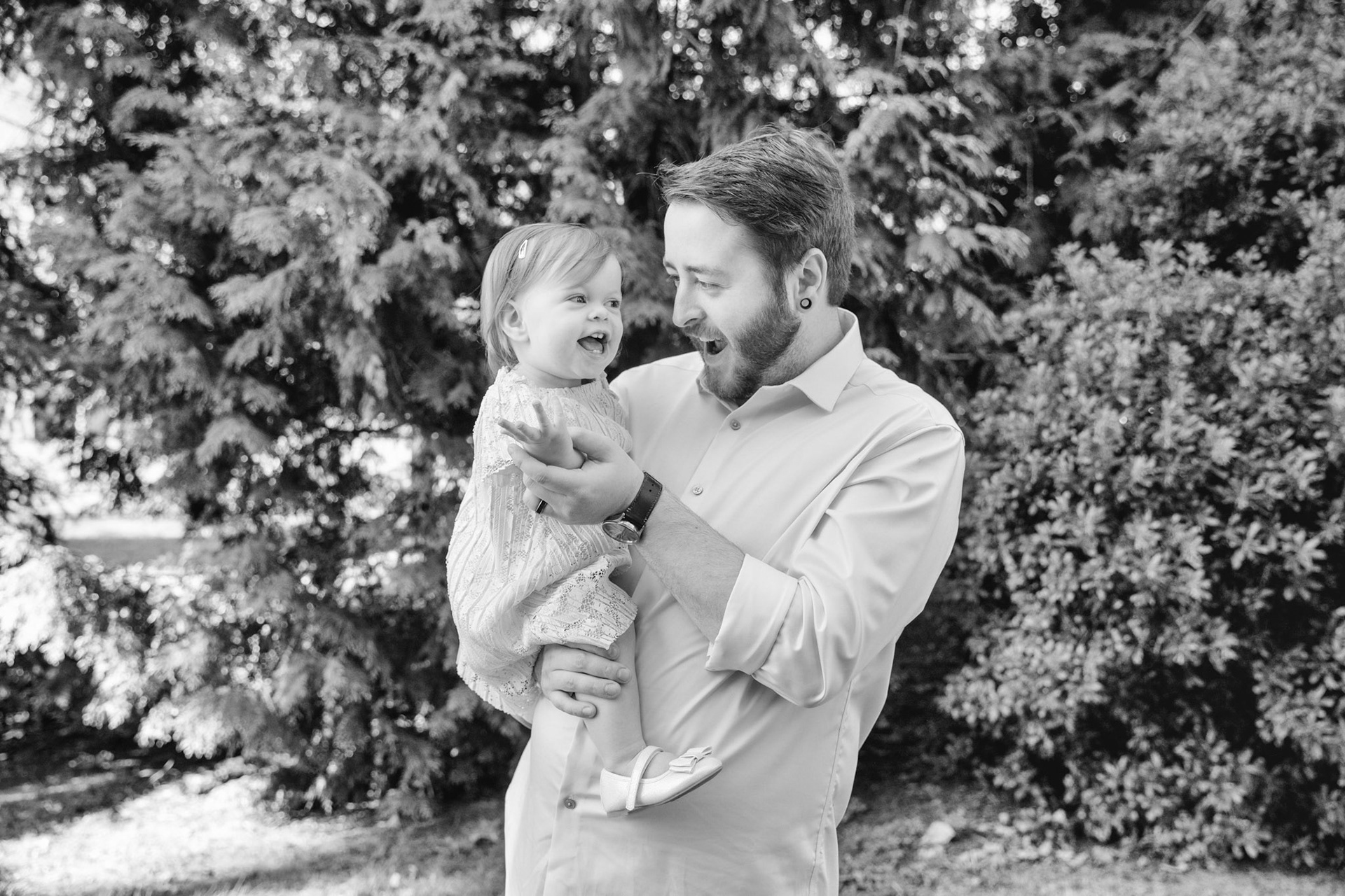 Family Photos, Vancouver Wa Photography, Portland Oregon, Family pictures, sunshine, joy