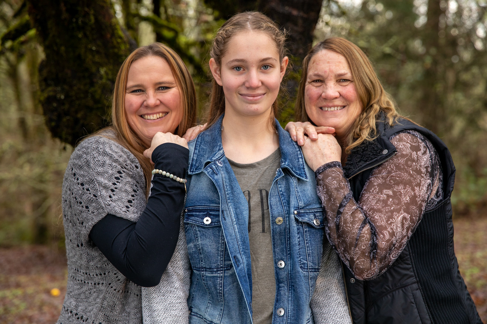 Mothers Love, Vancouver Wa Photography, Family pictures, Forest photos, three generations