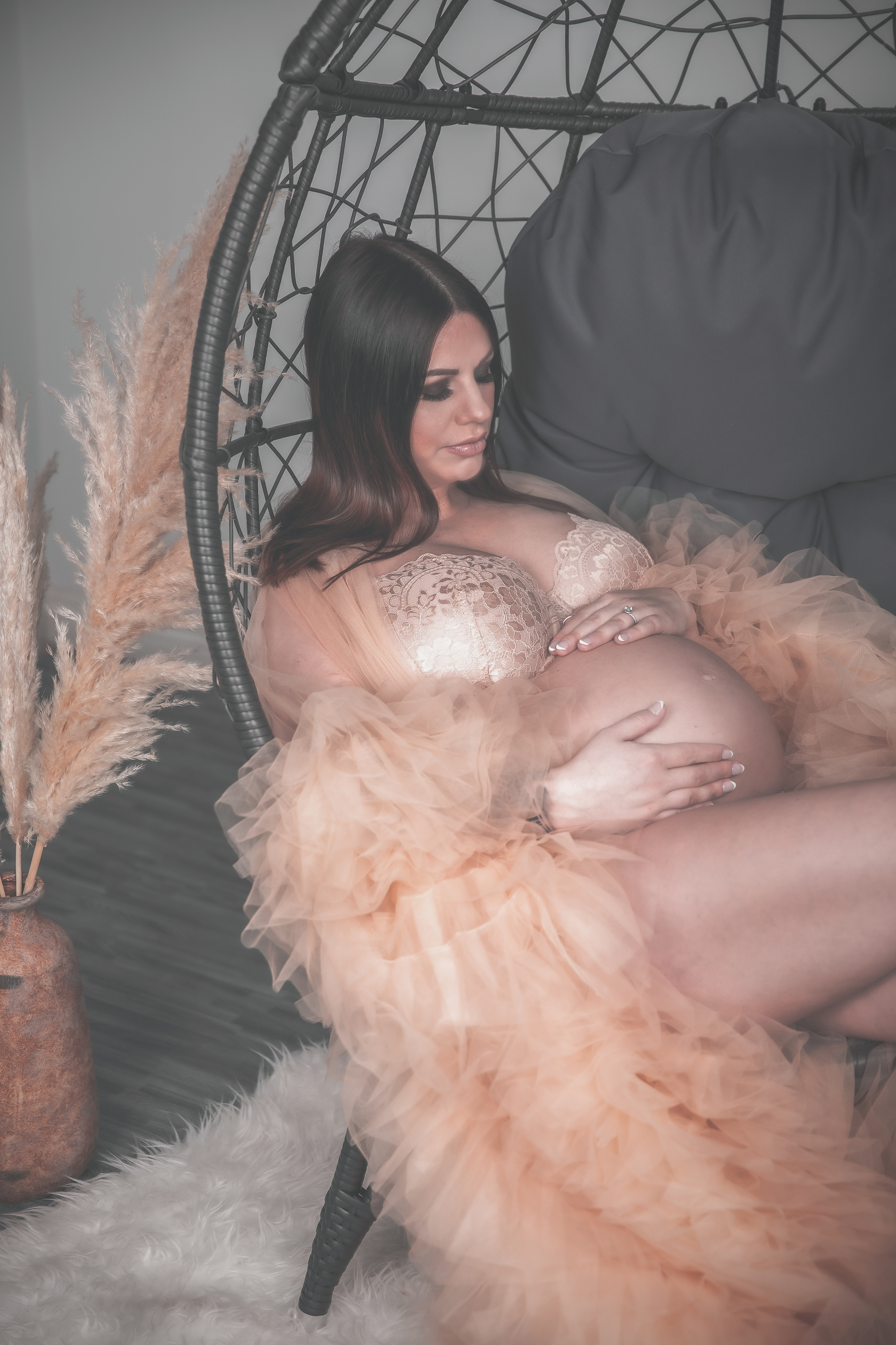 Edmontons best maternity photographer