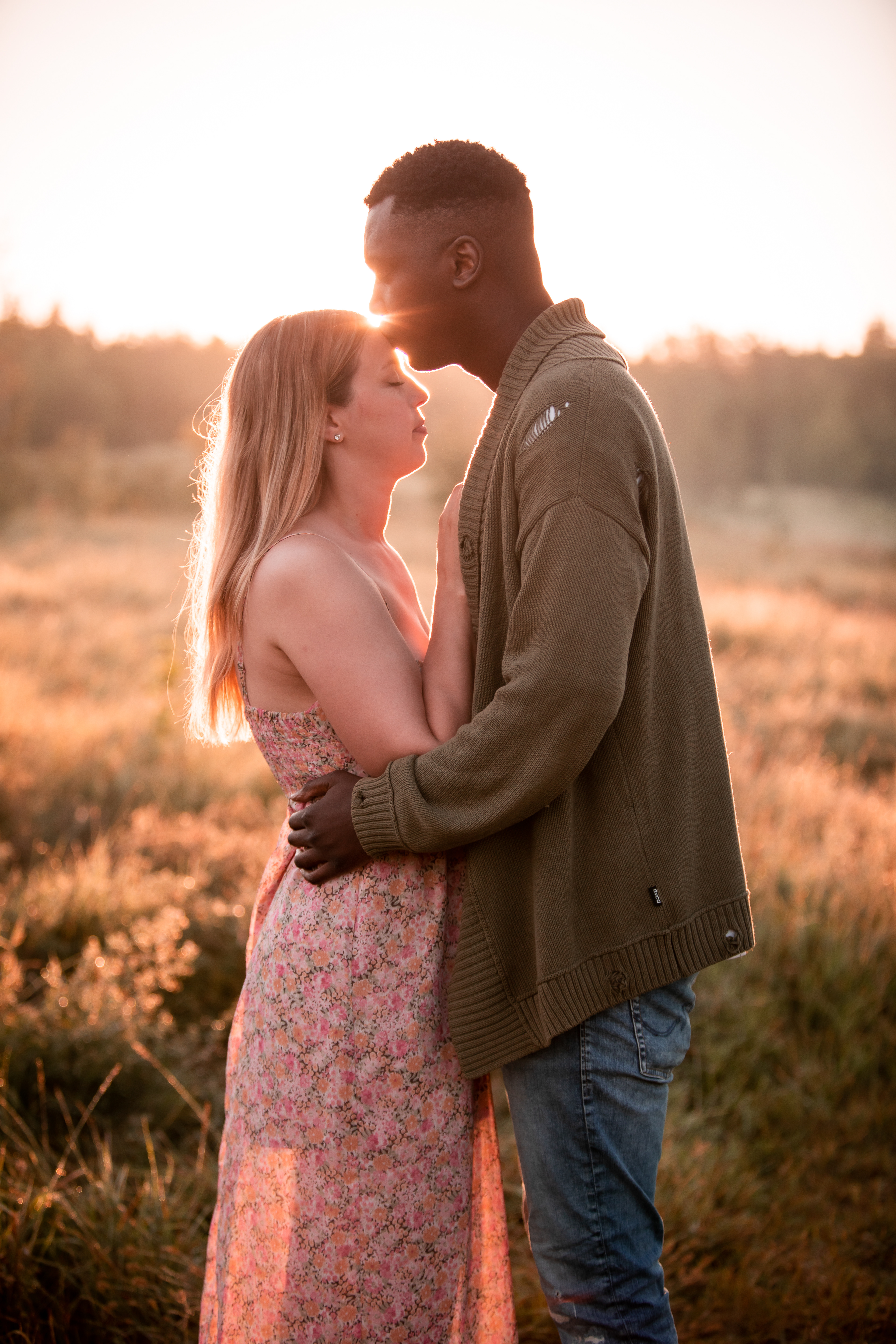 engagement photoshoot at sunrise in Edmonton