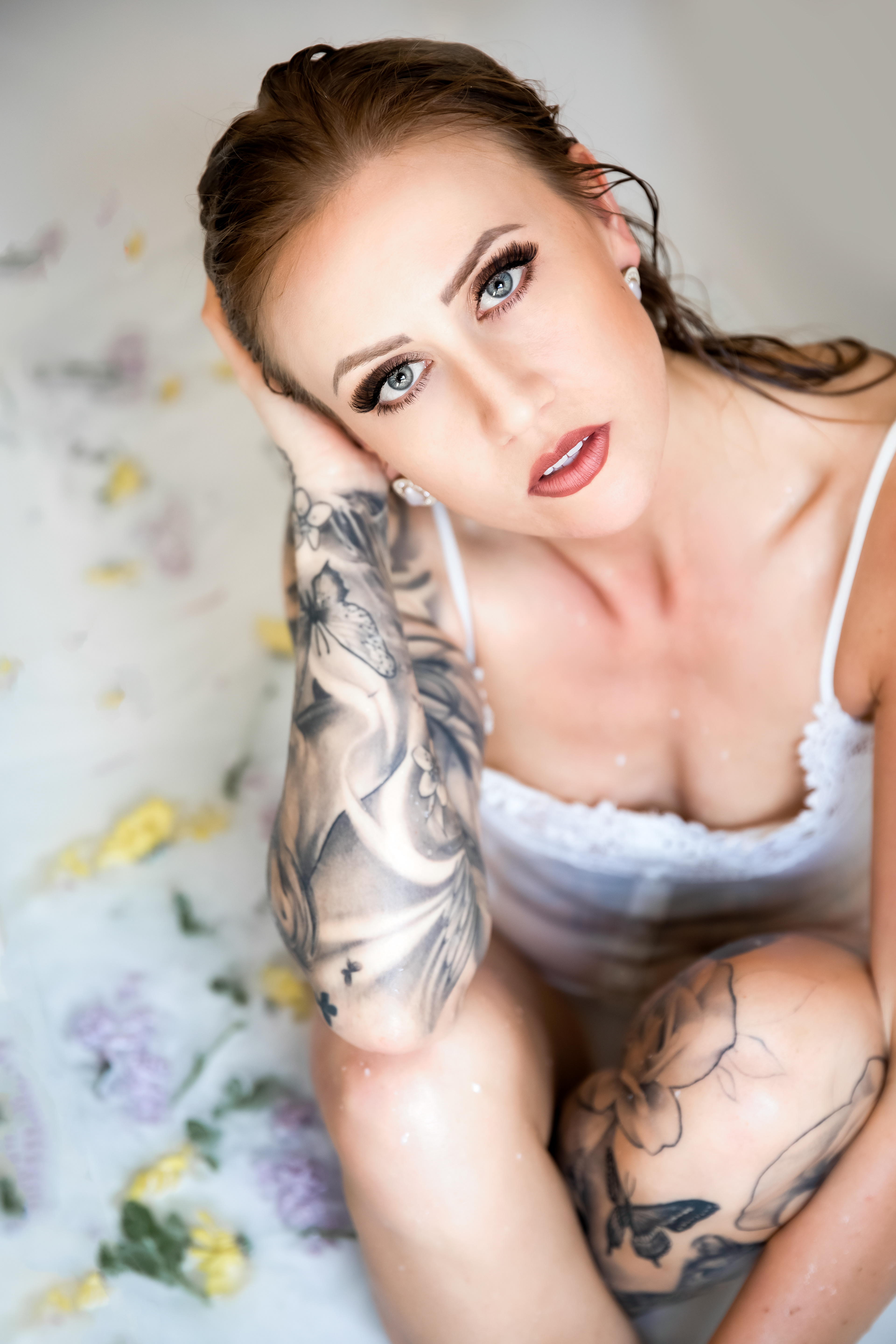 milk bath model sitting