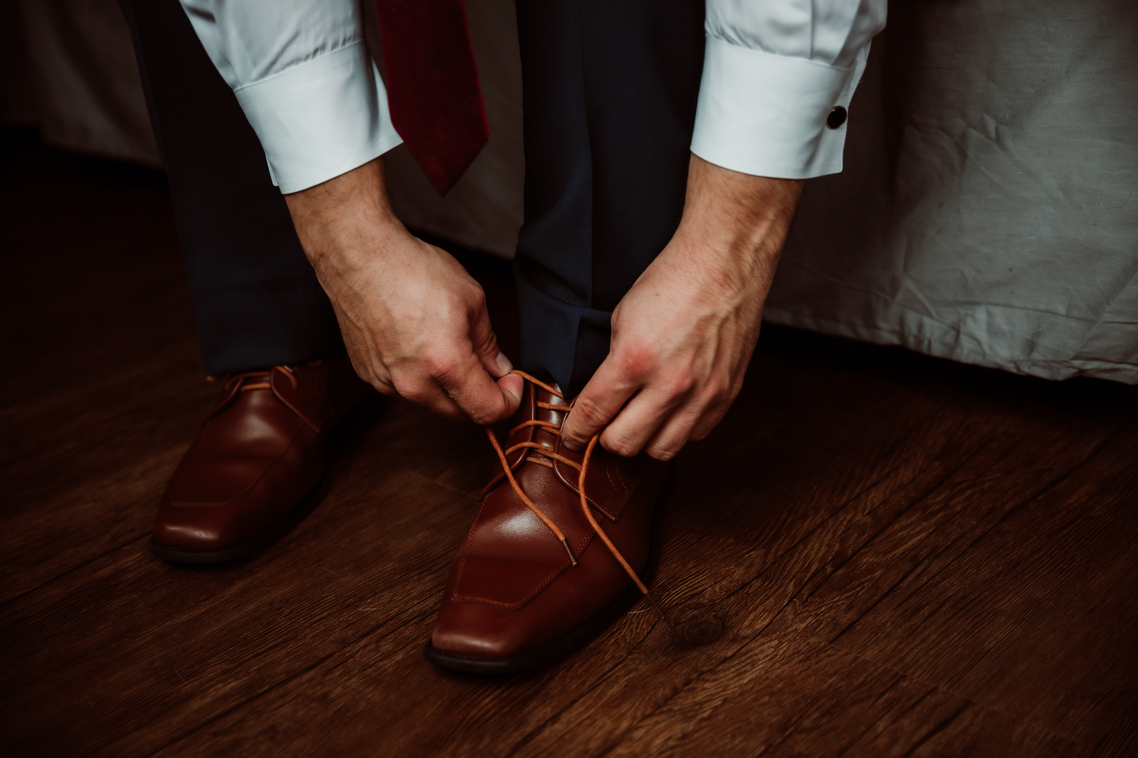 Groom tying is show in Edmonton