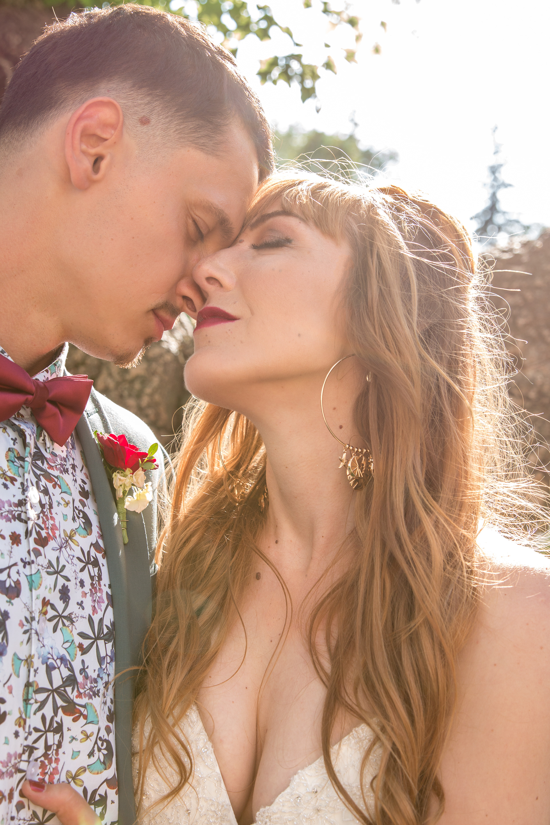 Bride and groom summertime in Edmonton Alberta