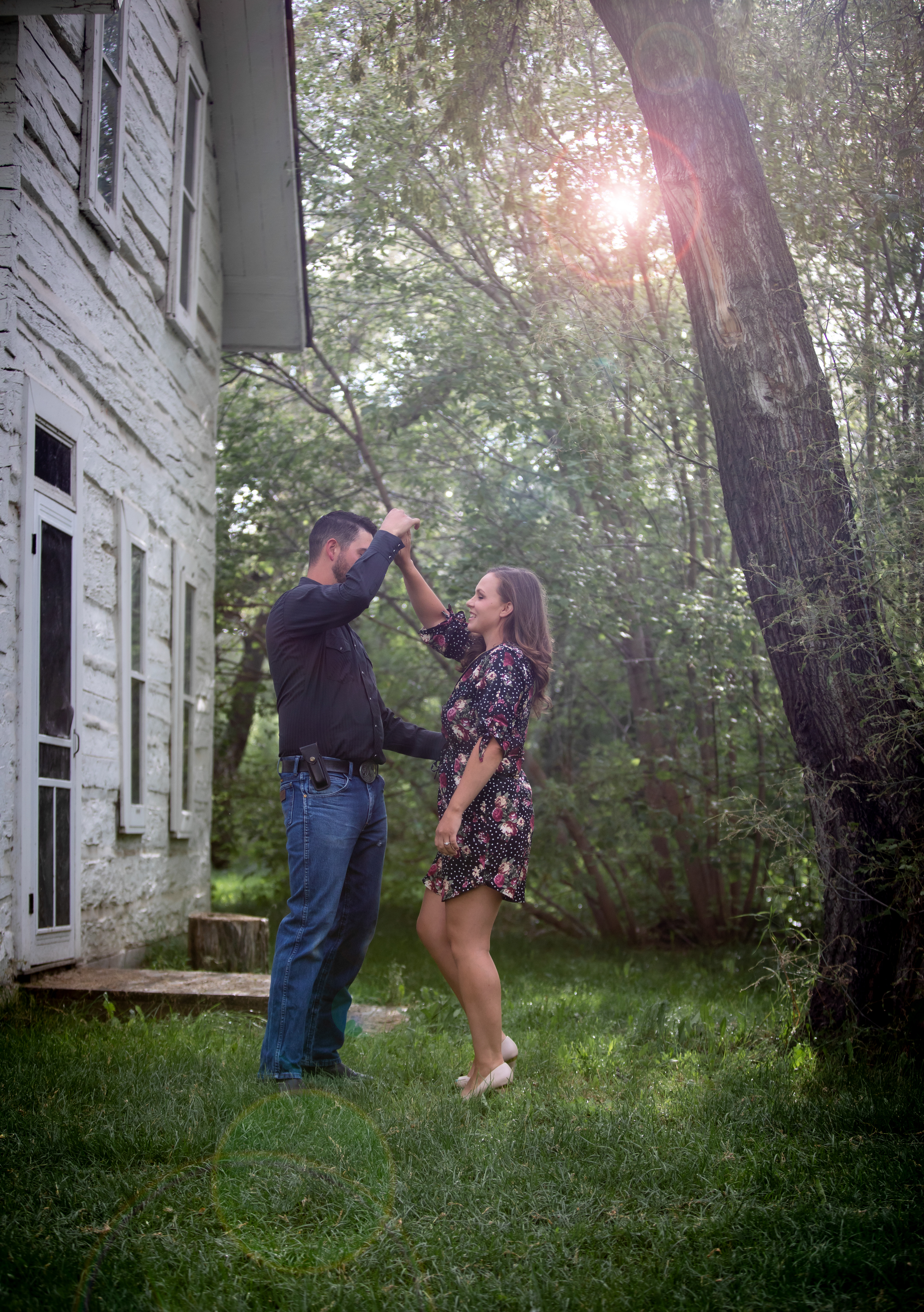 couple at Kinsmen Park dancing in Edmonton