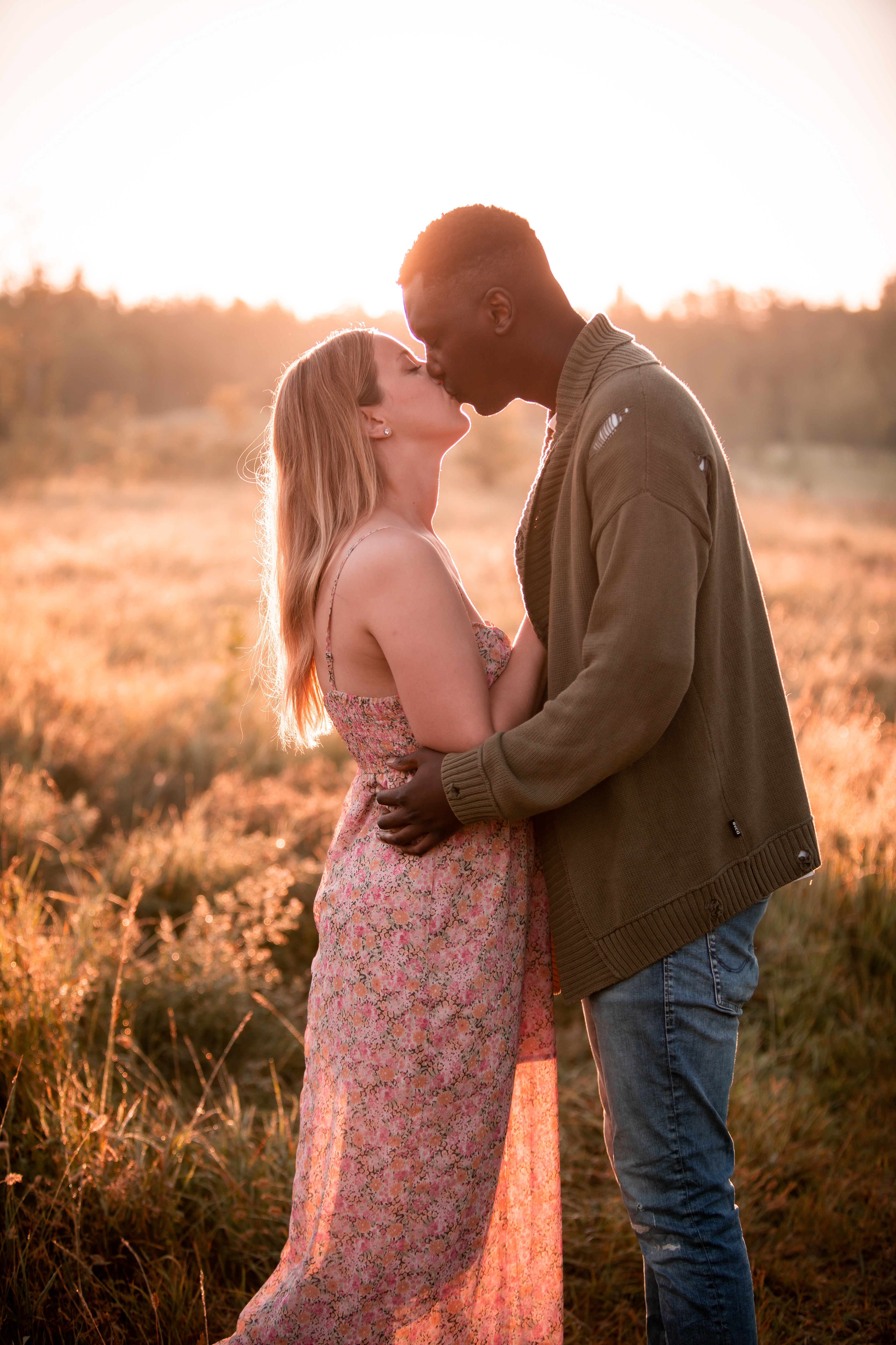 engagement photoshoot at sunrise in Edmonton