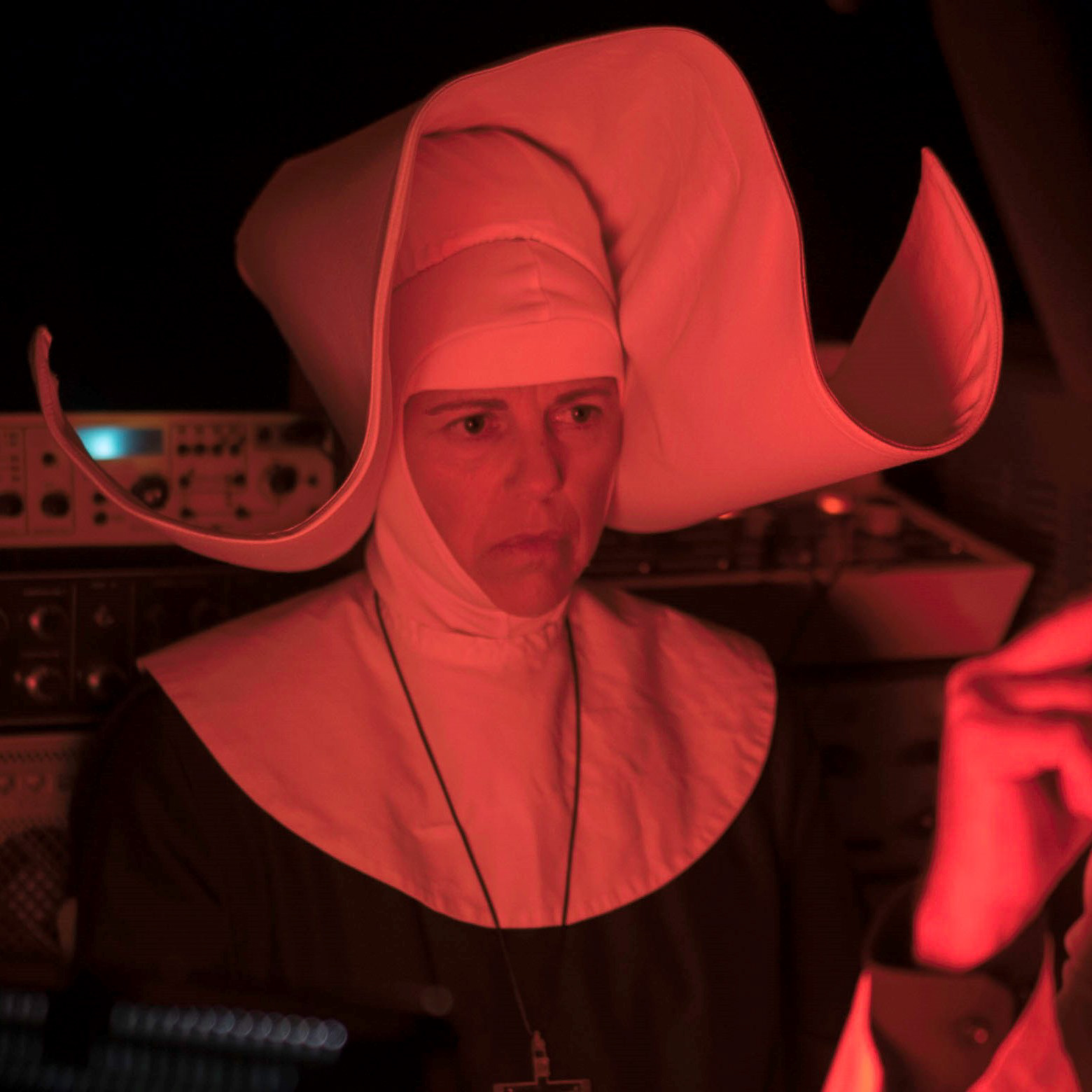 CRISTINA CERVIA  -  MONJA AYUDANTE STEPHEN