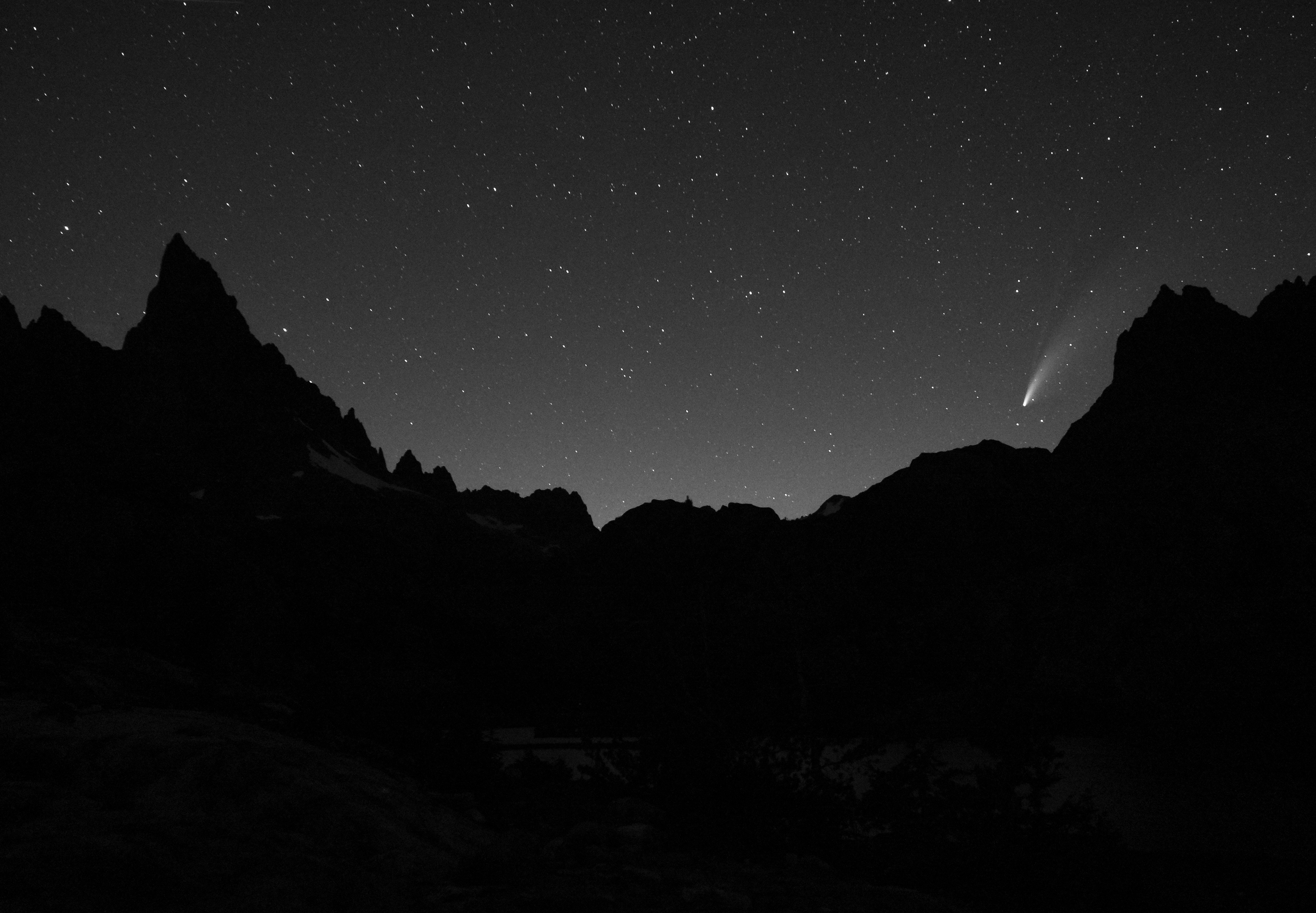 Comet NEOWISE Over the Minarets