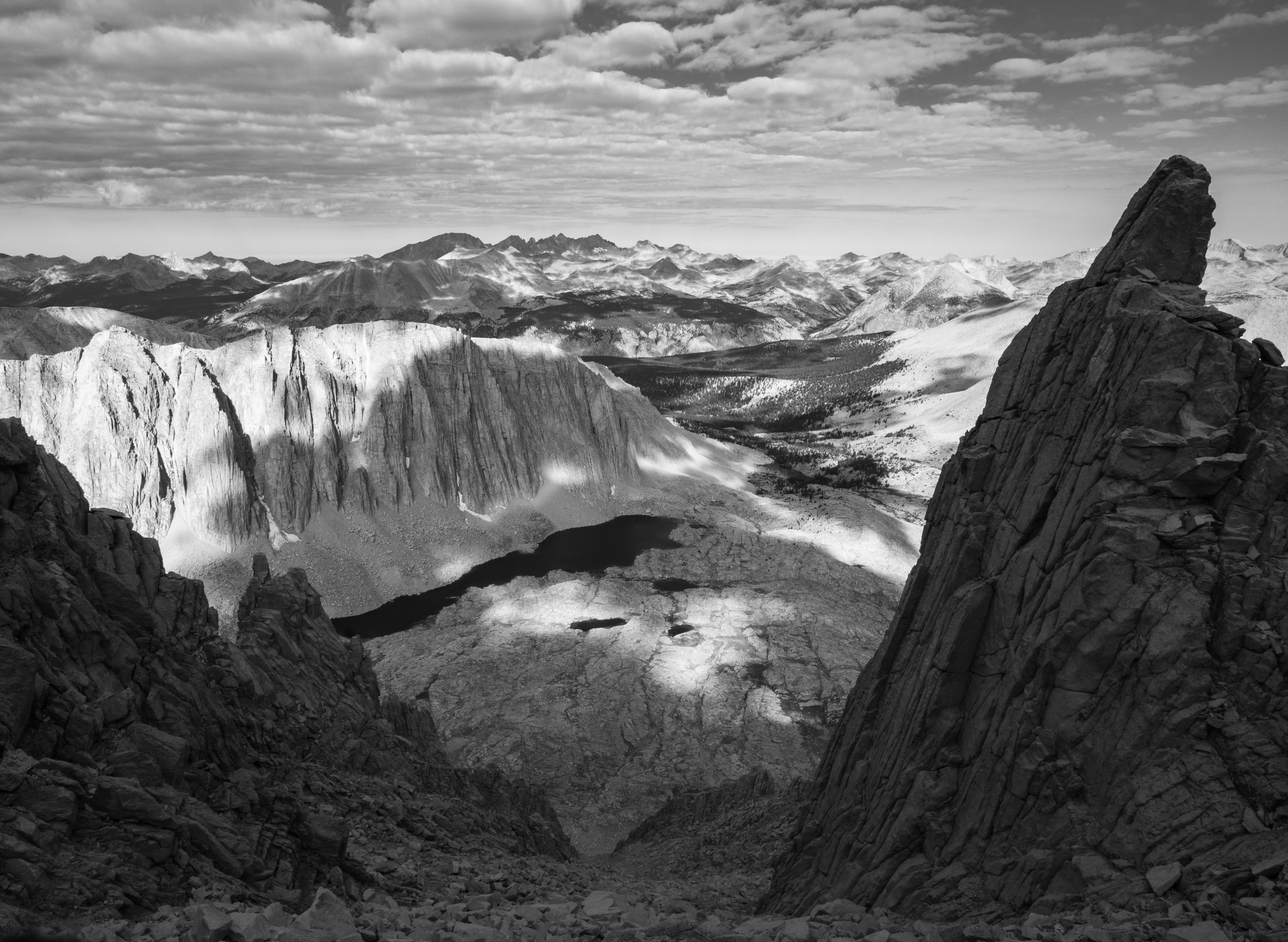 Looking down from the Mount Whitney Trail