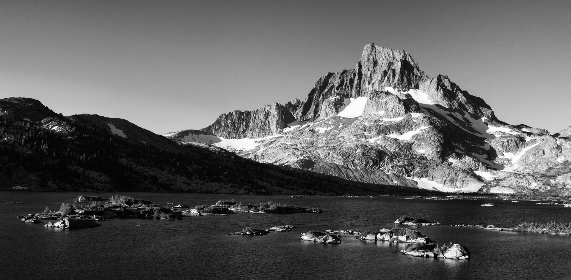 Islands of Thousand Island Lake