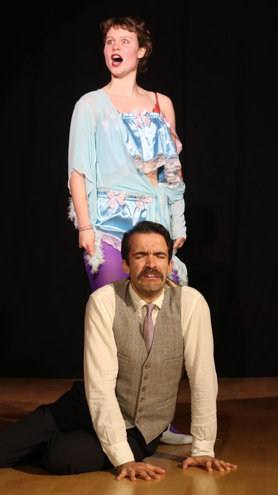 VAUDEVILLE