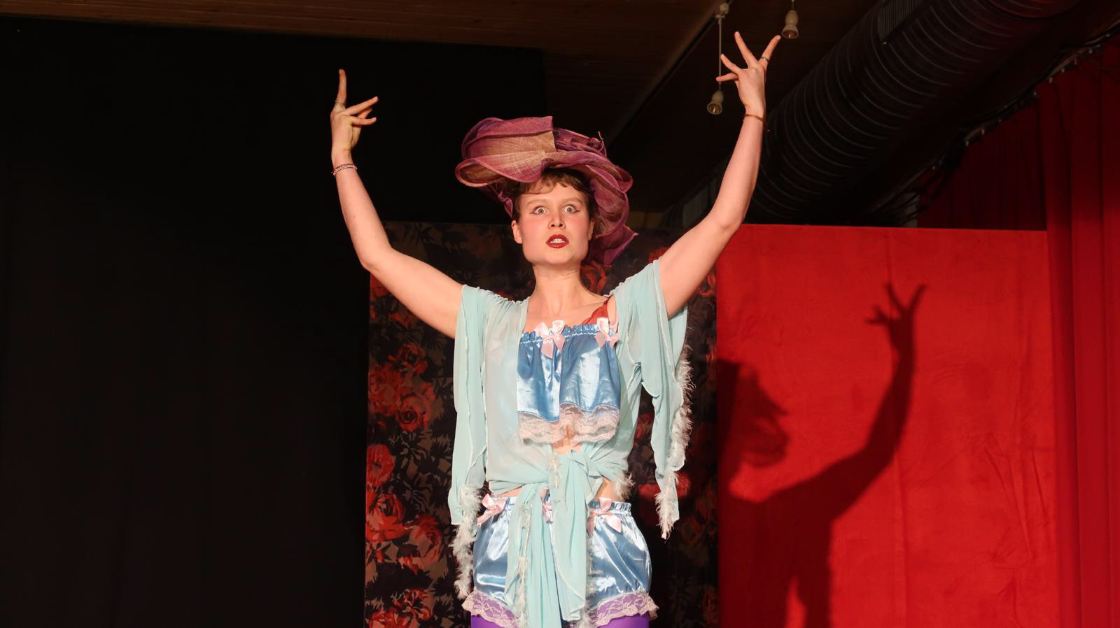 VAUDEVILLE