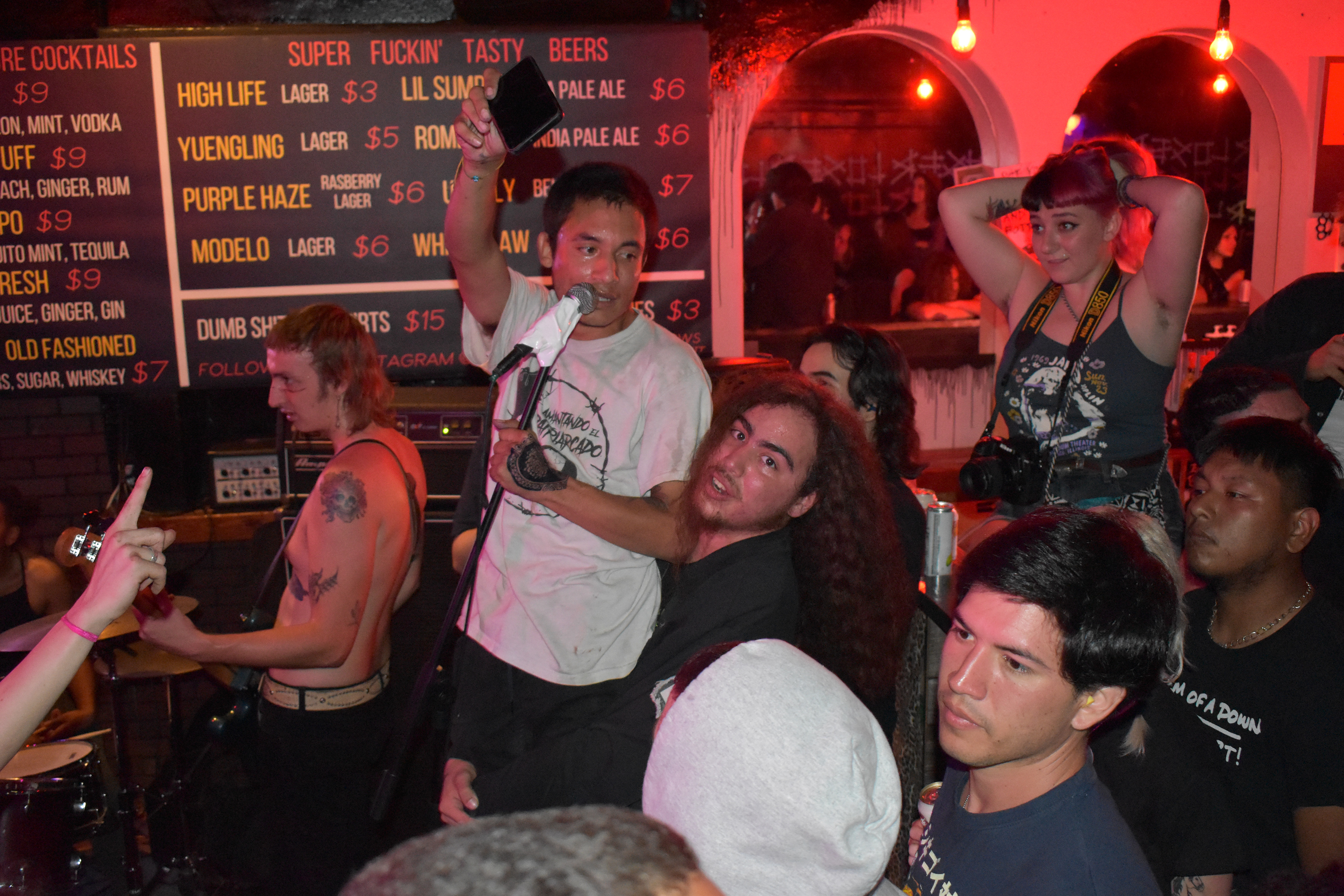 LOUIS AND RED-LOZER LOUNGE