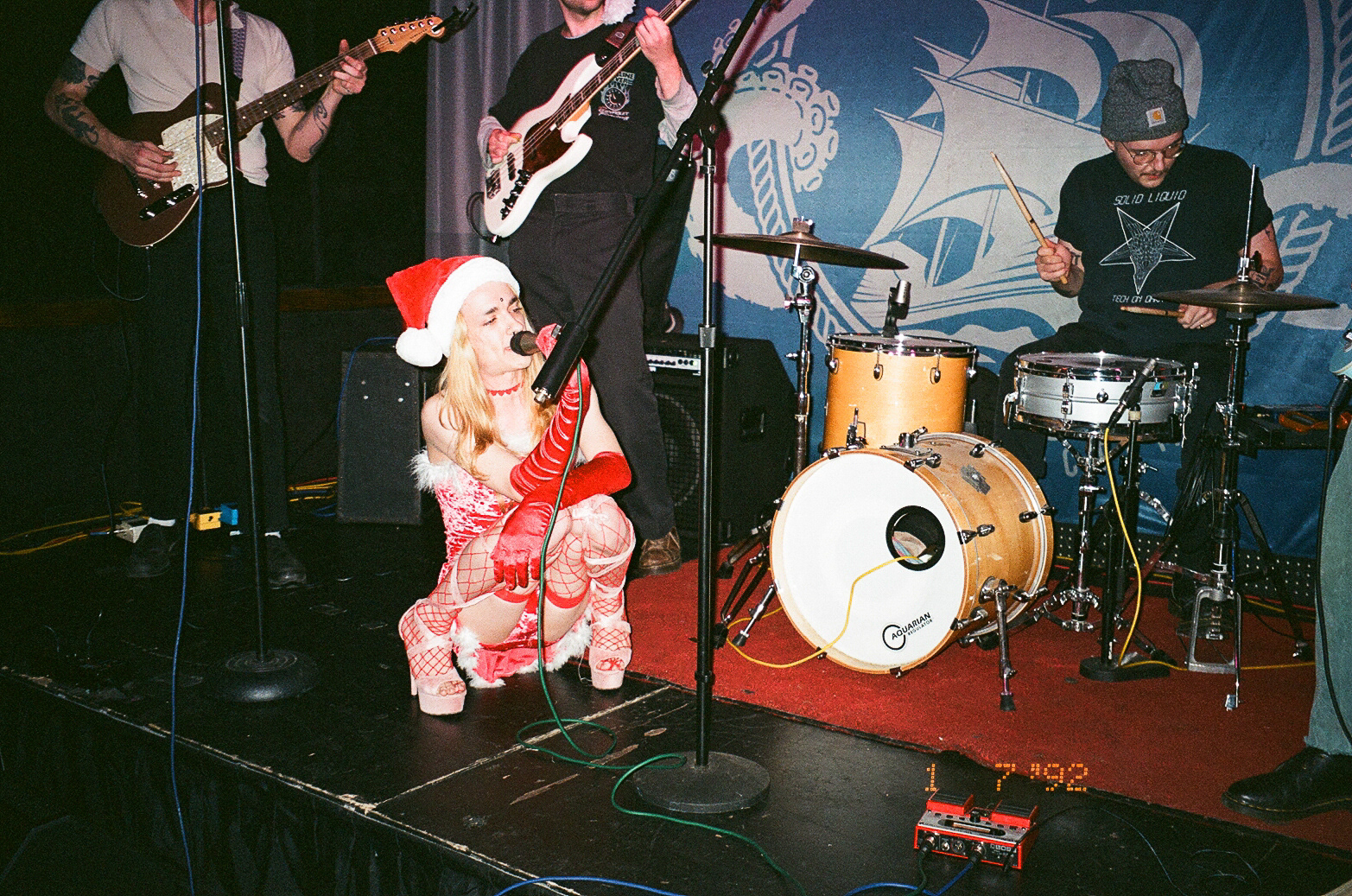 DAISY CHAIN-BAR NANCY