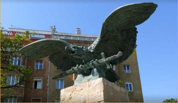 A gyilkosok emlékműve (2021)
