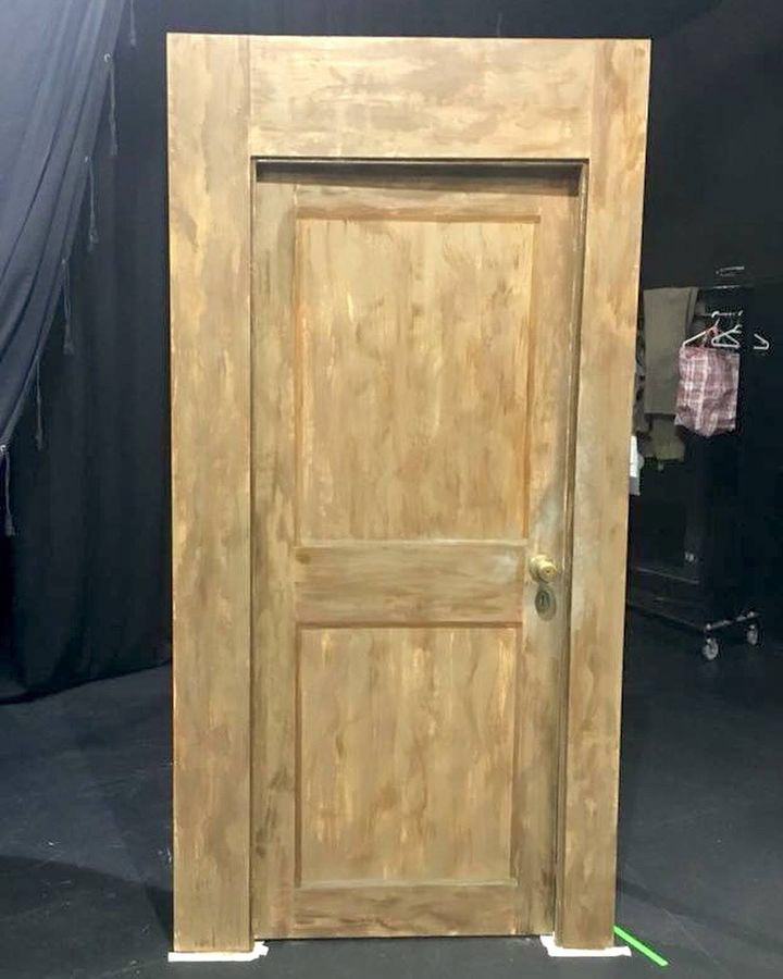 Scenic door