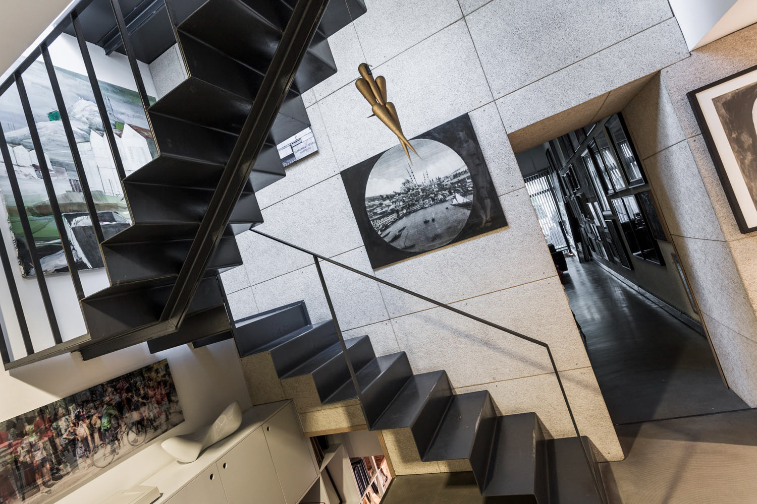 Nevzat Sayın Mimarlık Hizmetleri, Kuzguncuk ofisi ve koleksiyon fotoğrafları