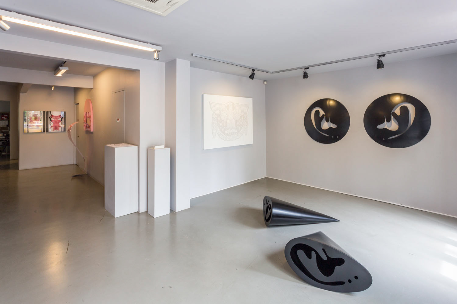 Dilara Akay, Kuad Galeri, sergi ve eser fotoğrafları.