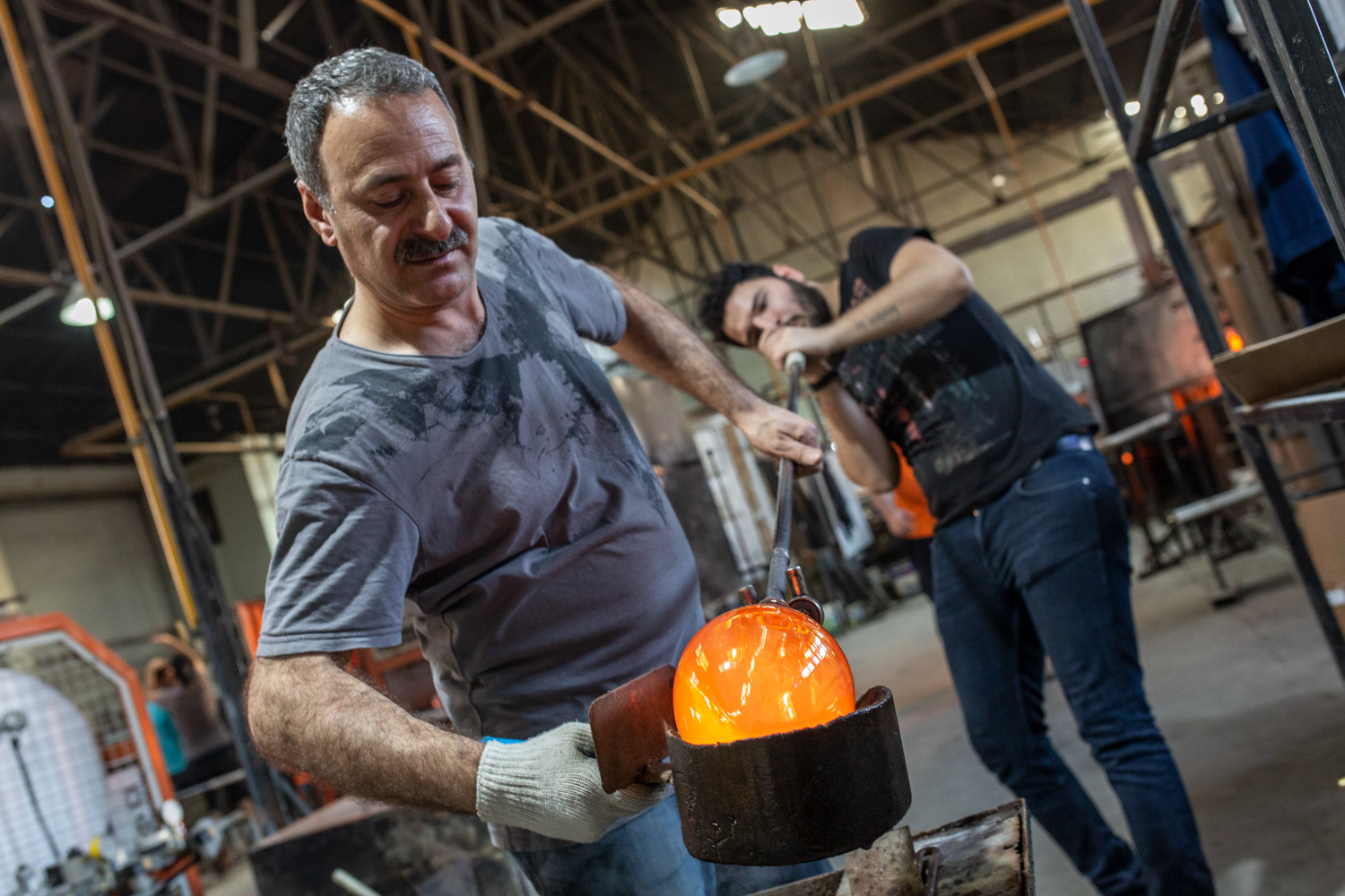 Ceren Gürkan, Maiizen, Cam Atölyesi fotoğraf çekimi.