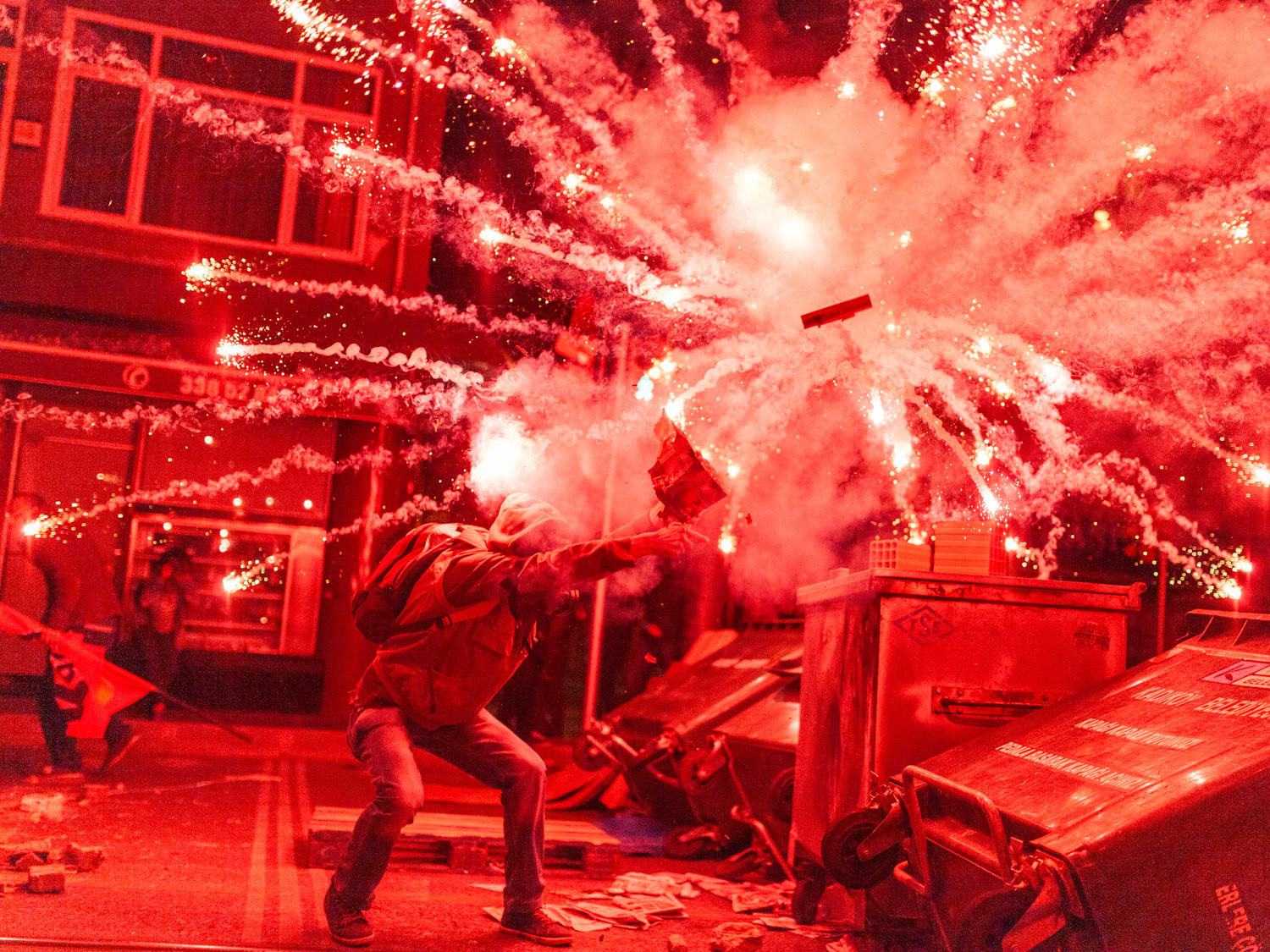 Resistance, İstanbul