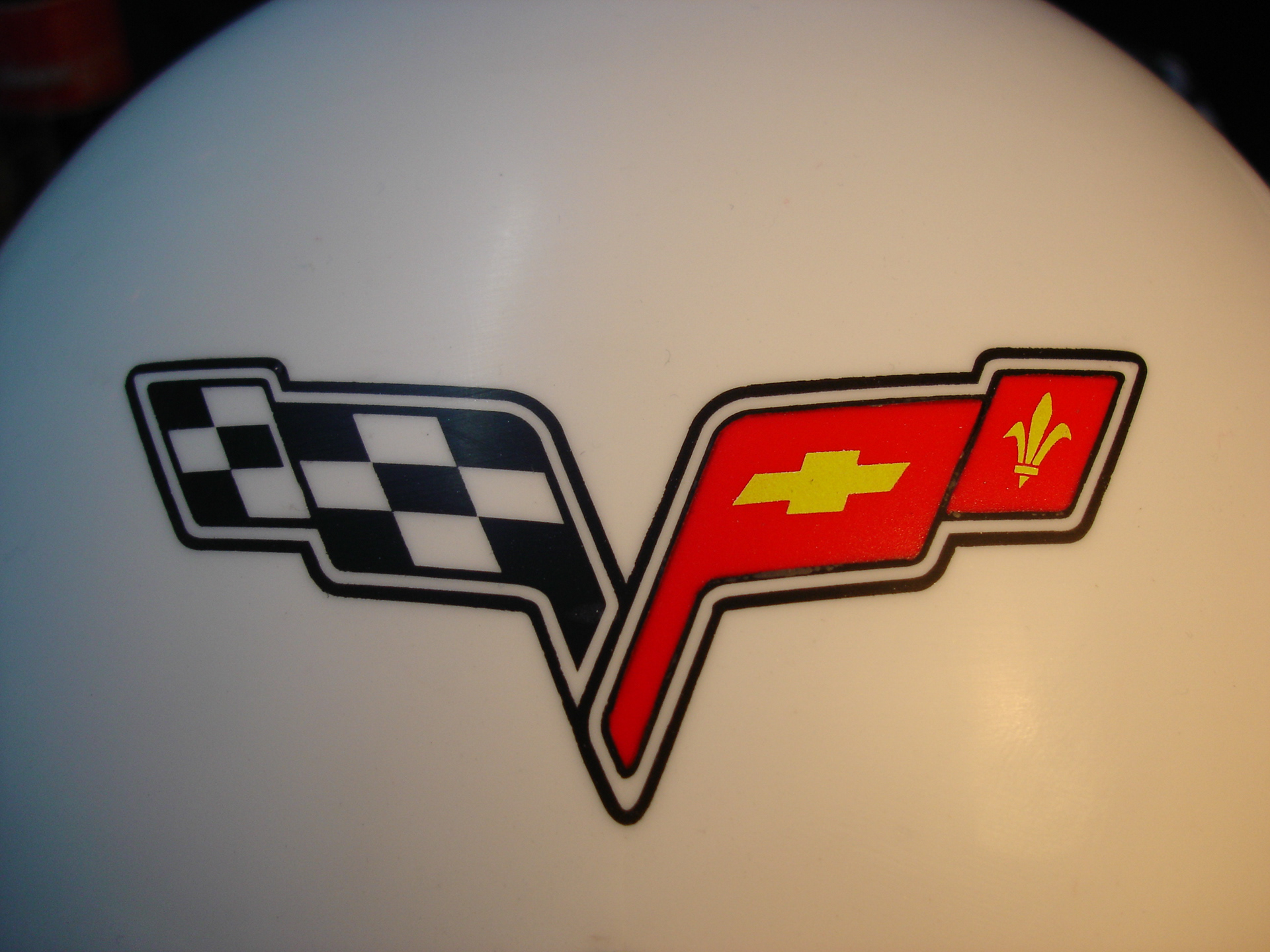 Corvette Ron Fellows airbrush custom-paint on Sparco race hemet